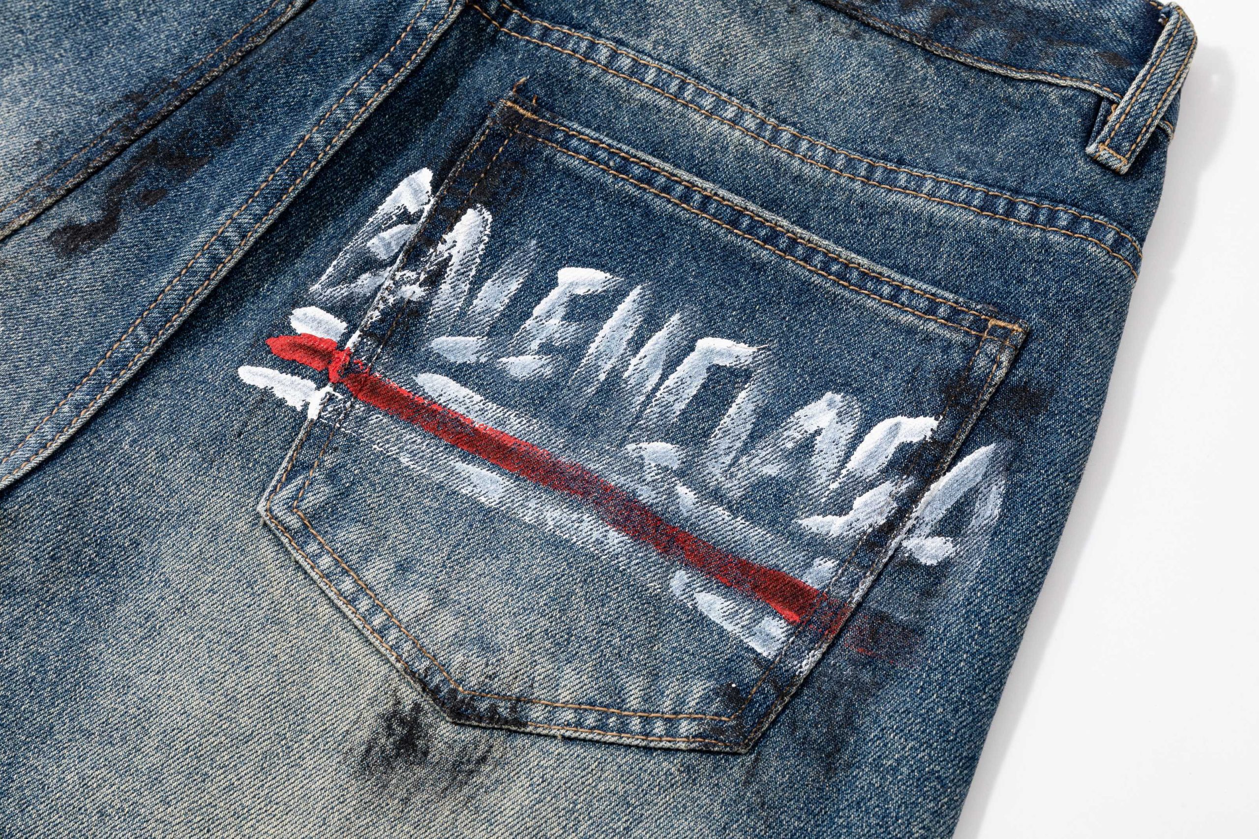 Balenciaga原單男士牛仔長褲後口袋塗鴉刷色設計寬鬆款| 10 Balenciaga原單男士牛仔長褲後口袋塗鴉刷色設計寬鬆款