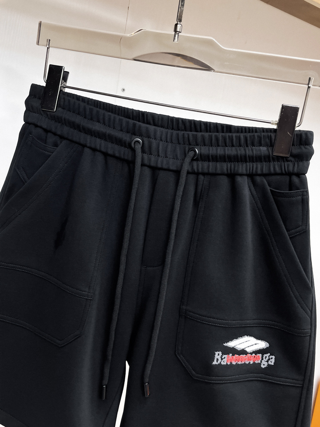 Balenciaga 一比一短褲 男款機能口袋寬鬆休閒五分褲