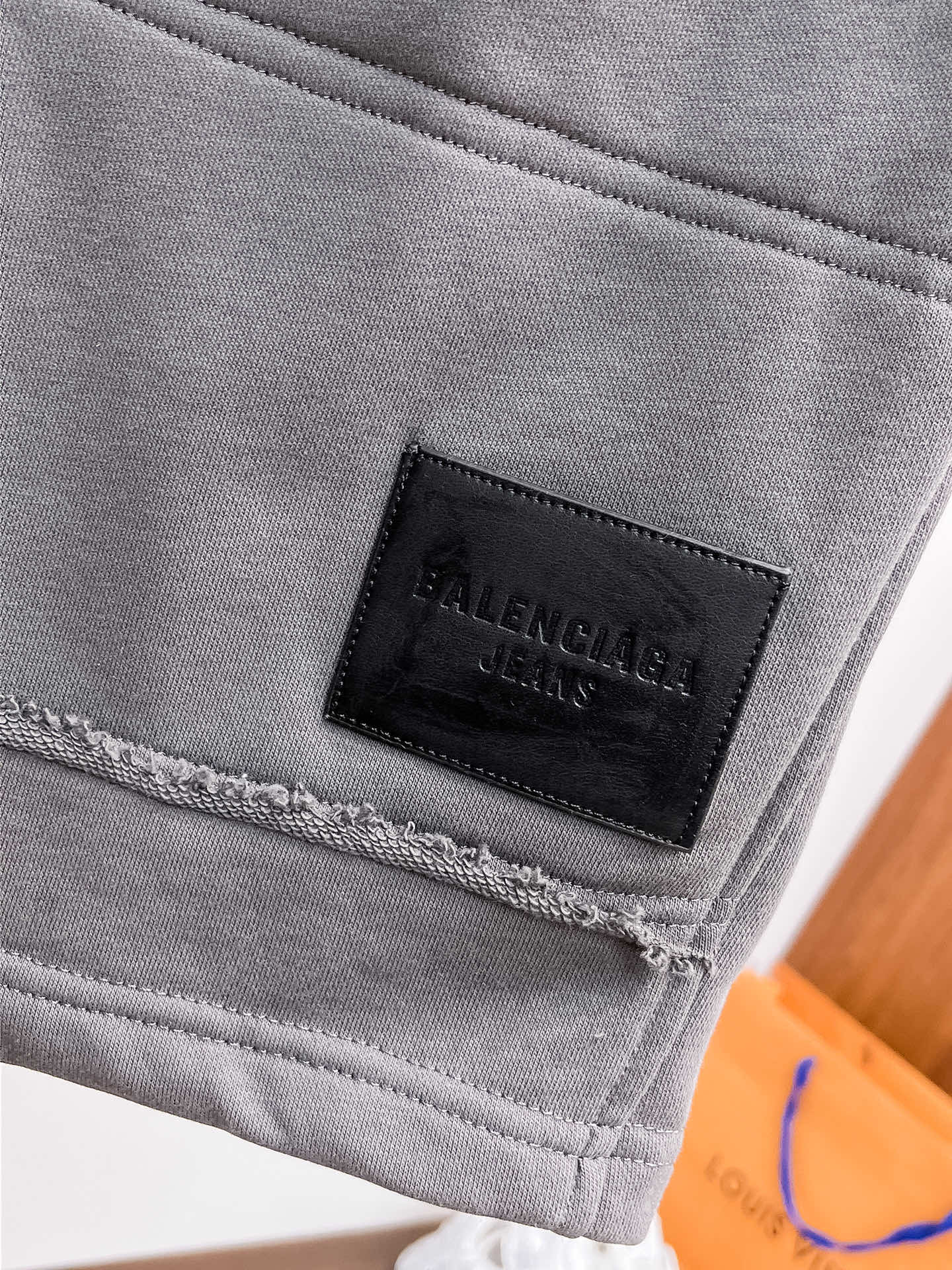 Balenciaga 一比一短褲 男款灰色機能口袋寬鬆休閒褲