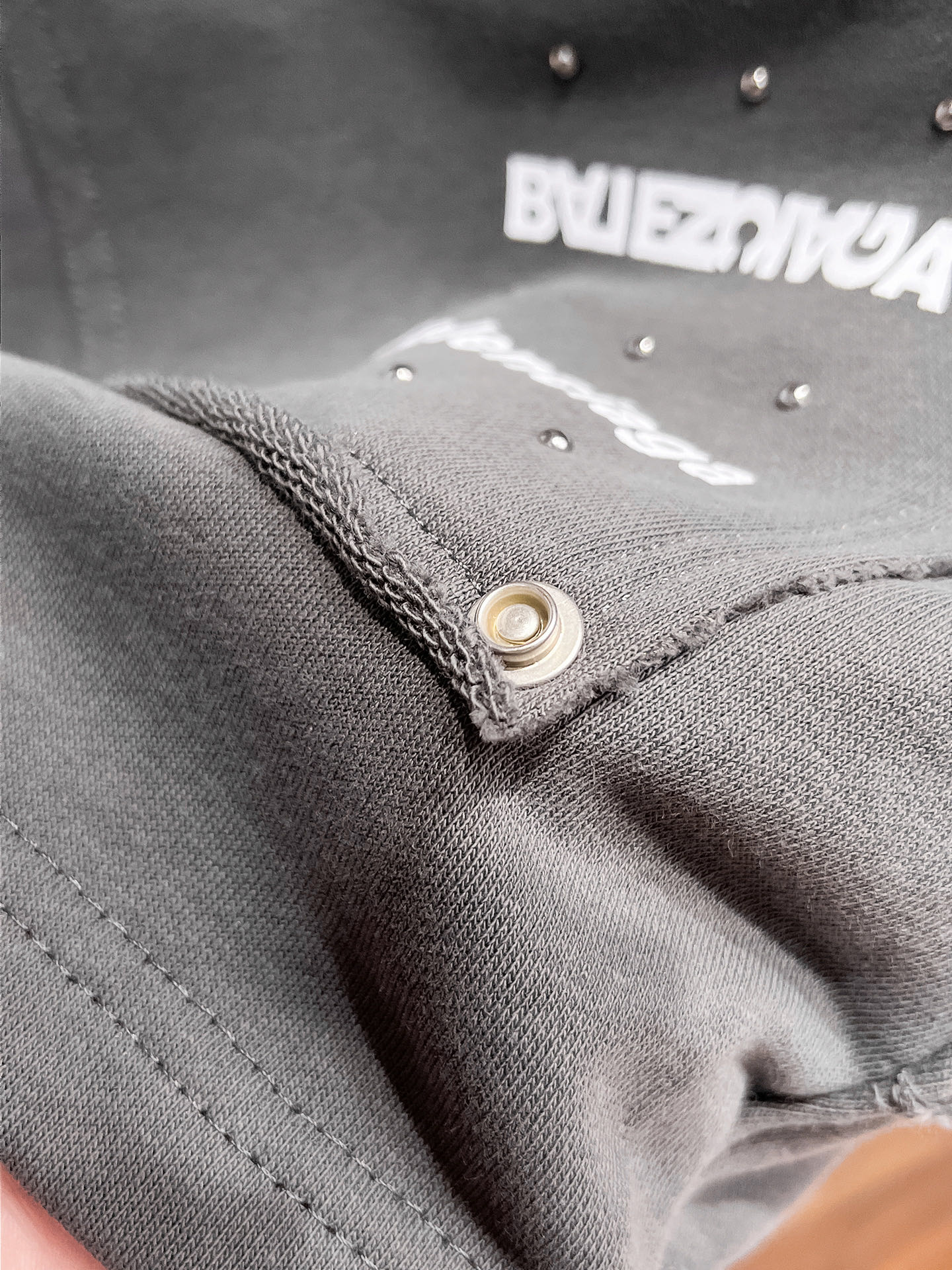 Balenciaga 一比一短褲 男款灰色機能口袋寬鬆休閒褲