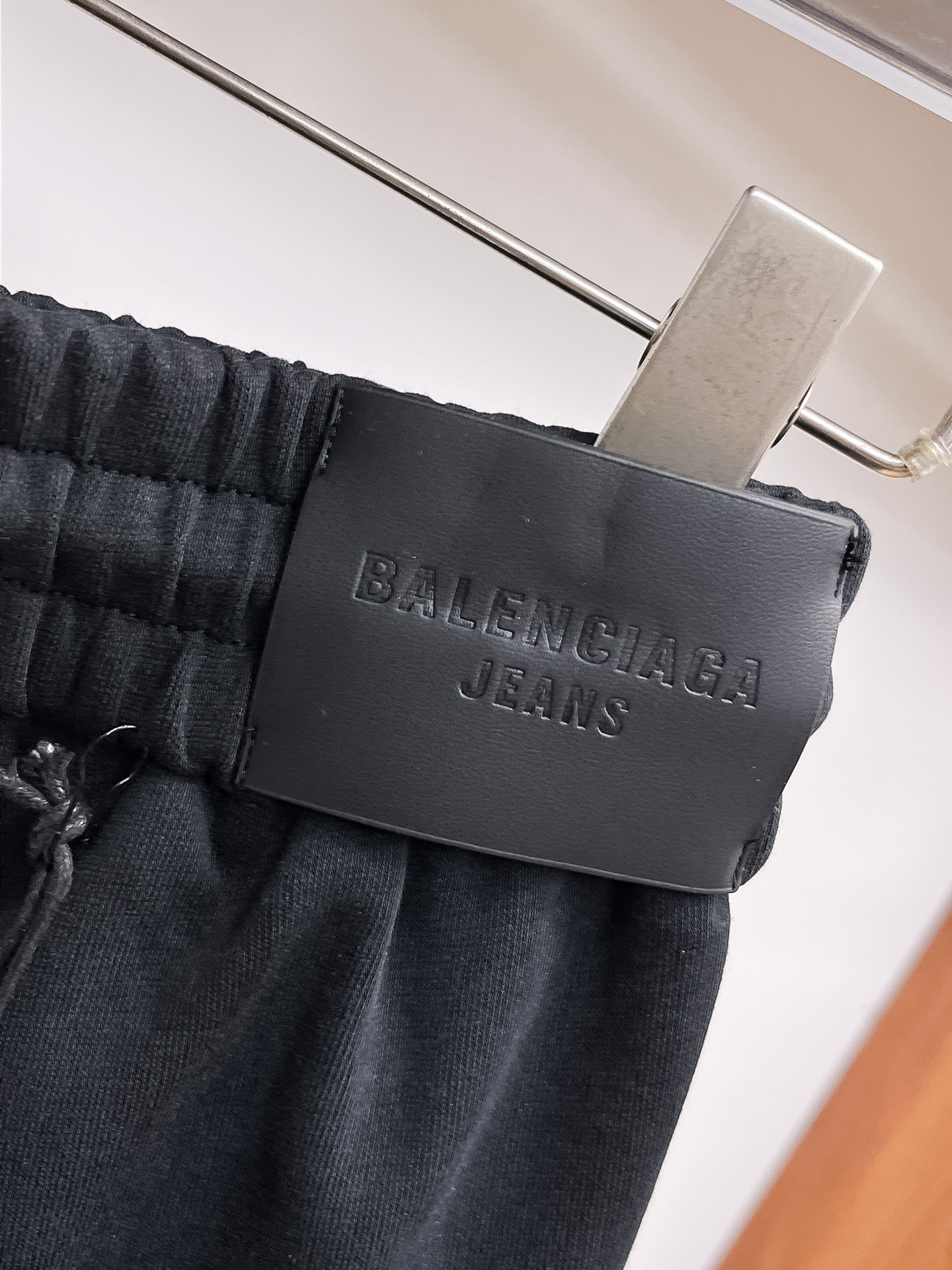 Balenciaga 仿製短褲 男款簡約機能寬鬆運動休閒褲| 16 Balenciaga 仿製短褲 男款簡約機能寬鬆運動休閒褲