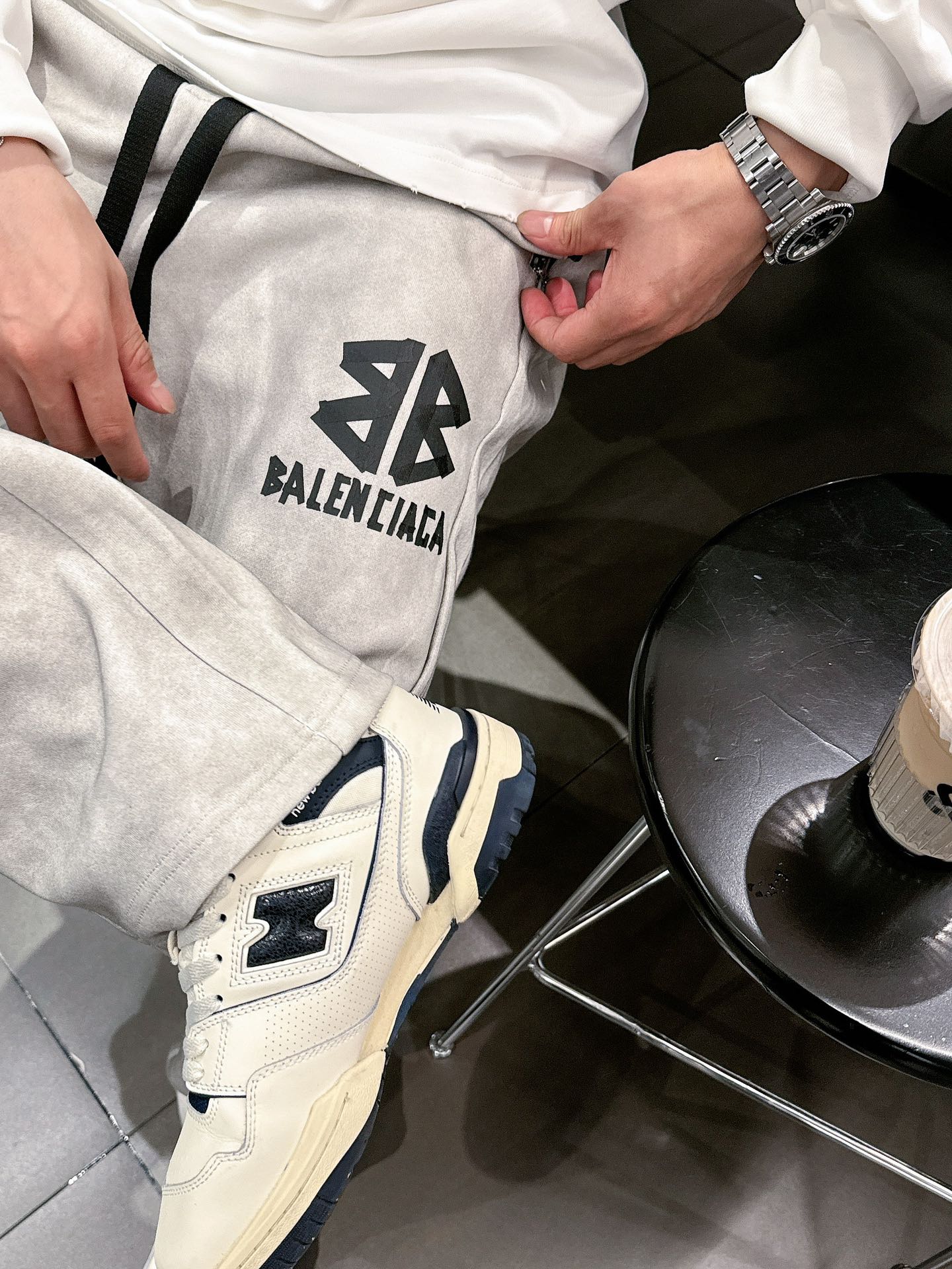 Balenciaga 一比一運動長褲 男款灰色字母印花寬鬆休閒褲| 18 Balenciaga 一比一運動長褲 男款灰色字母印花寬鬆休閒褲