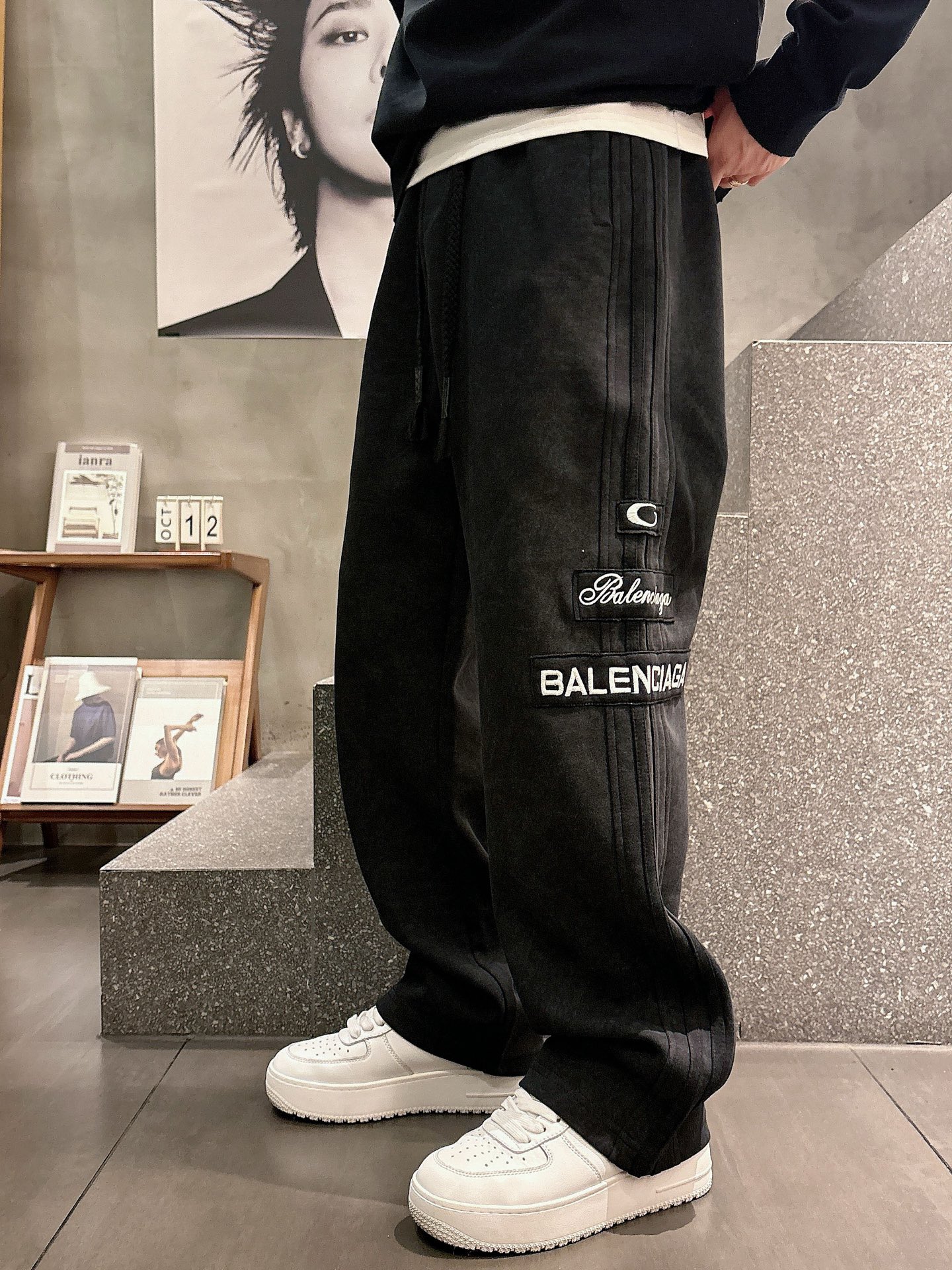 Balenciaga 高仿運動長褲 男款黑色立體拼接寬鬆休閒褲| 7 Balenciaga 高仿運動長褲 男款黑色立體拼接寬鬆休閒褲