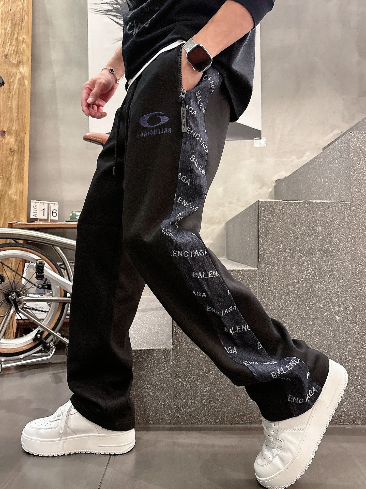 Balenciaga原單運動長褲男士款黑色側邊Logo拼接寬鬆直筒褲