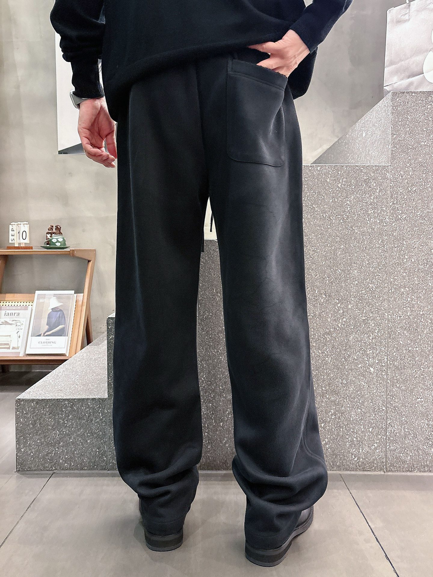 Balenciaga原單男士休閒長褲 黑色簡約設計寬鬆直筒百搭長褲