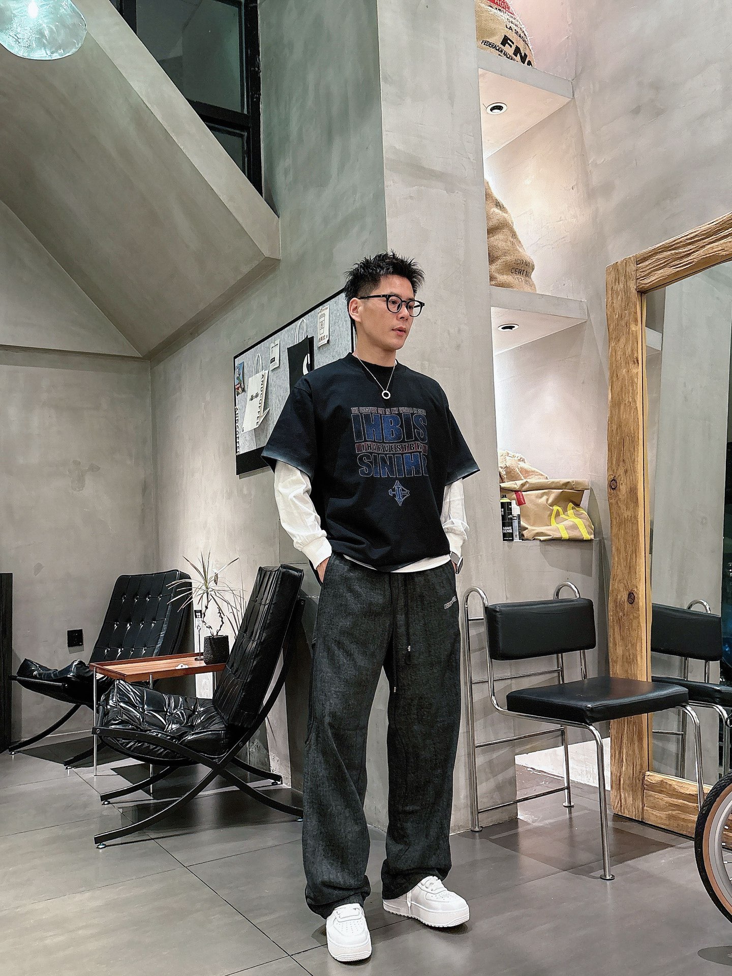 Balenciaga A貨男士休閒長褲 黑灰漸層設計寬鬆直筒運動褲