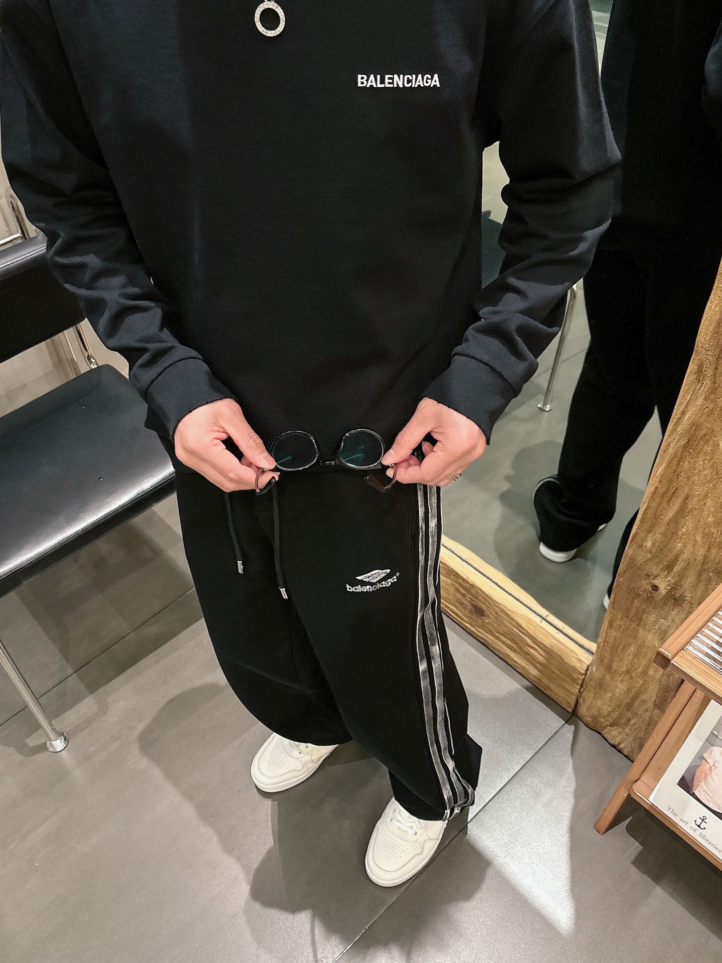 巴黎世家高仿三線條側邊運動長褲 做舊寬鬆直筒休閒褲