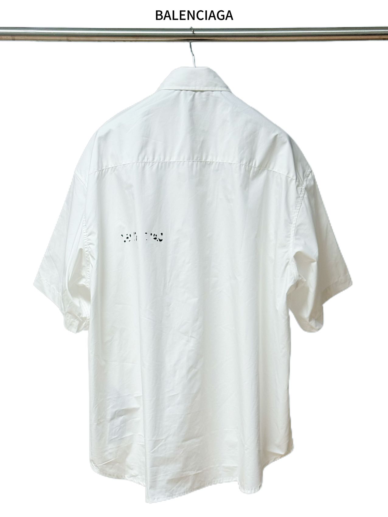 Balenciaga 高仿襯衫 男款白色口袋設計短袖休閒襯衣| 13 Balenciaga 高仿襯衫 男款白色口袋設計短袖休閒襯衣