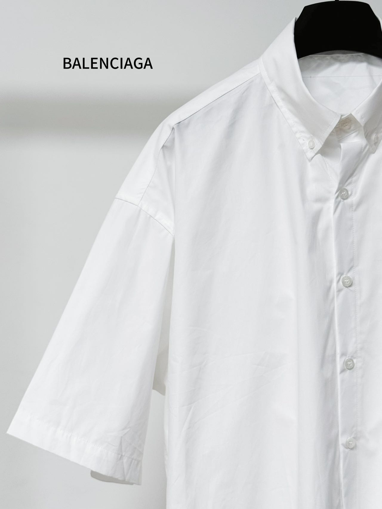 Balenciaga 一比一襯衫 男款白色刺繡LOGO短袖休閒襯衣
