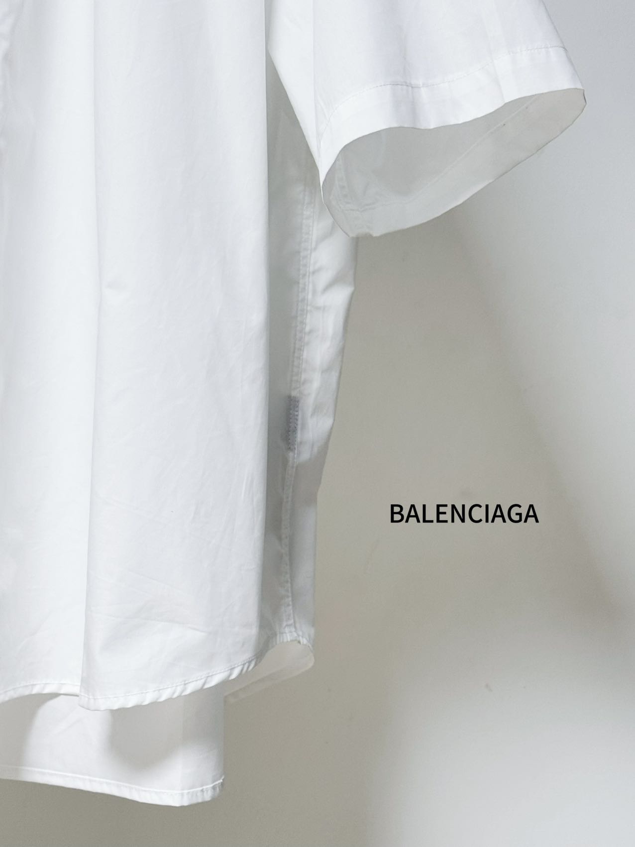 Balenciaga 一比一襯衫 男款白色刺繡LOGO短袖休閒襯衣