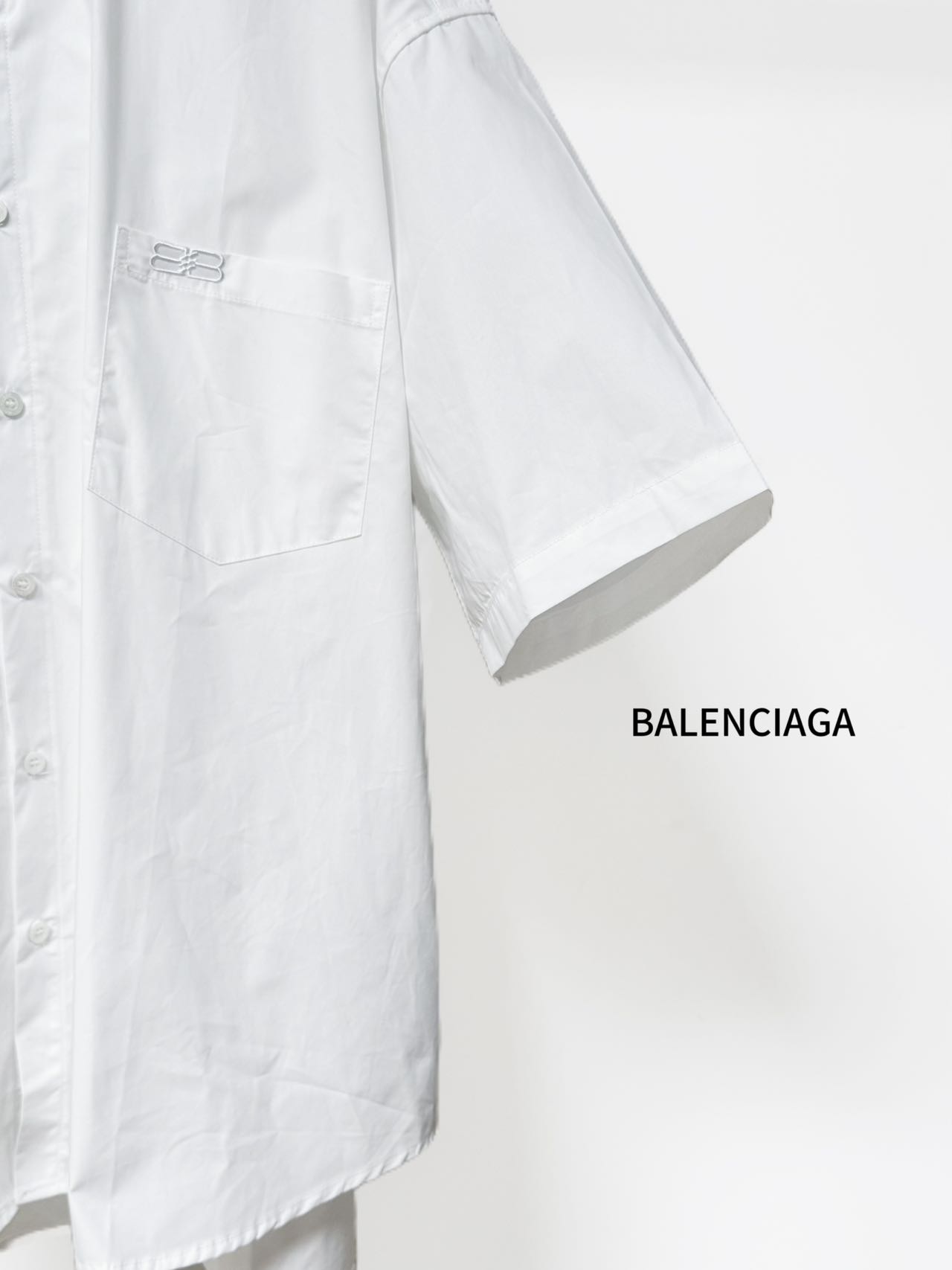 Balenciaga 原單襯衫 男款白色口袋LOGO短袖寬鬆襯衣| 7 Balenciaga 原單襯衫 男款白色口袋LOGO短袖寬鬆襯衣