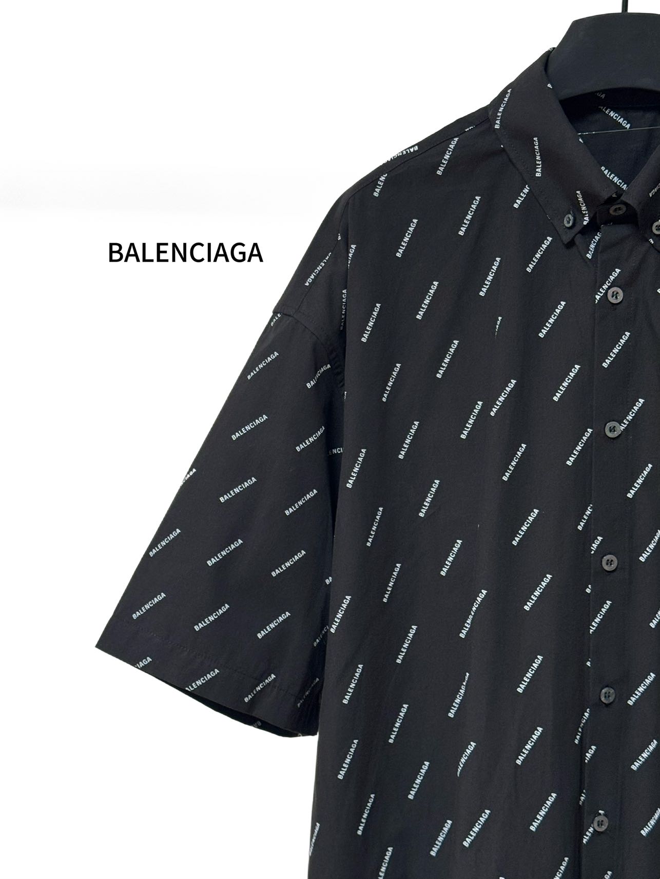 Balenciaga A貨襯衫 男款黑色滿印LOGO短袖寬鬆襯衣| 12 Balenciaga A貨襯衫 男款黑色滿印LOGO短袖寬鬆襯衣