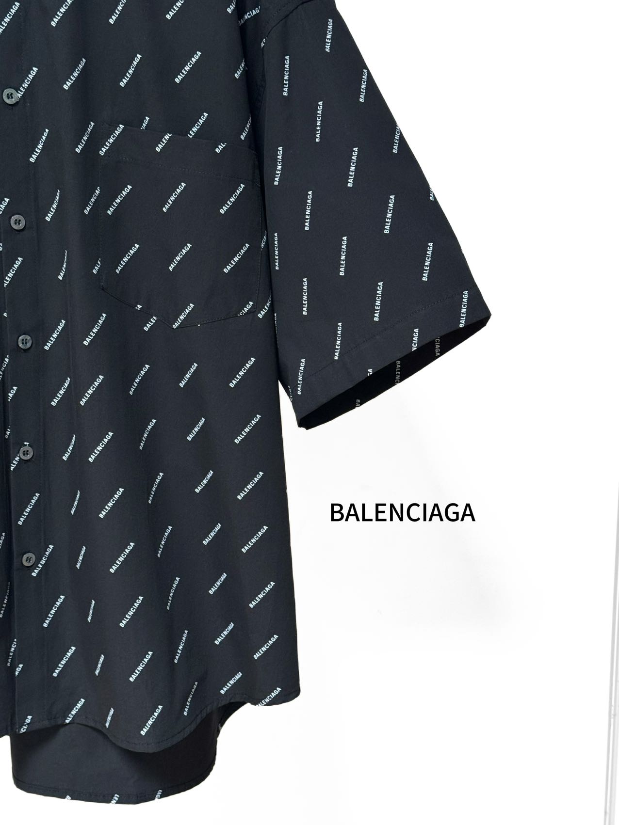 Balenciaga A貨襯衫 男款黑色滿印LOGO短袖寬鬆襯衣| 7 Balenciaga A貨襯衫 男款黑色滿印LOGO短袖寬鬆襯衣