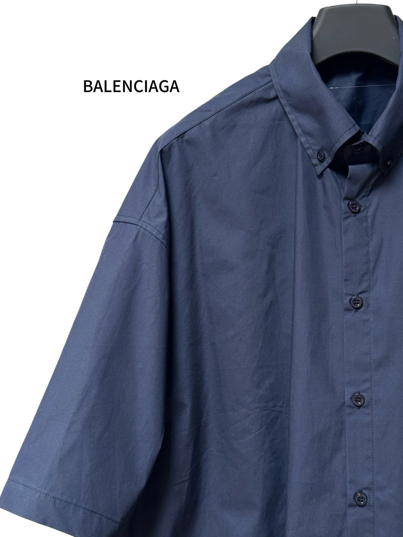 Balenciaga 高仿襯衫 男款深藍色極簡口袋短袖寬鬆襯衣| 12 Balenciaga 高仿襯衫 男款深藍色極簡口袋短袖寬鬆襯衣