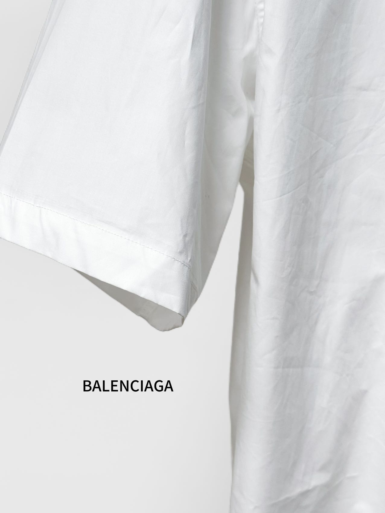 Balenciaga 高仿襯衫 男款白色極簡短袖寬鬆休閒襯衣