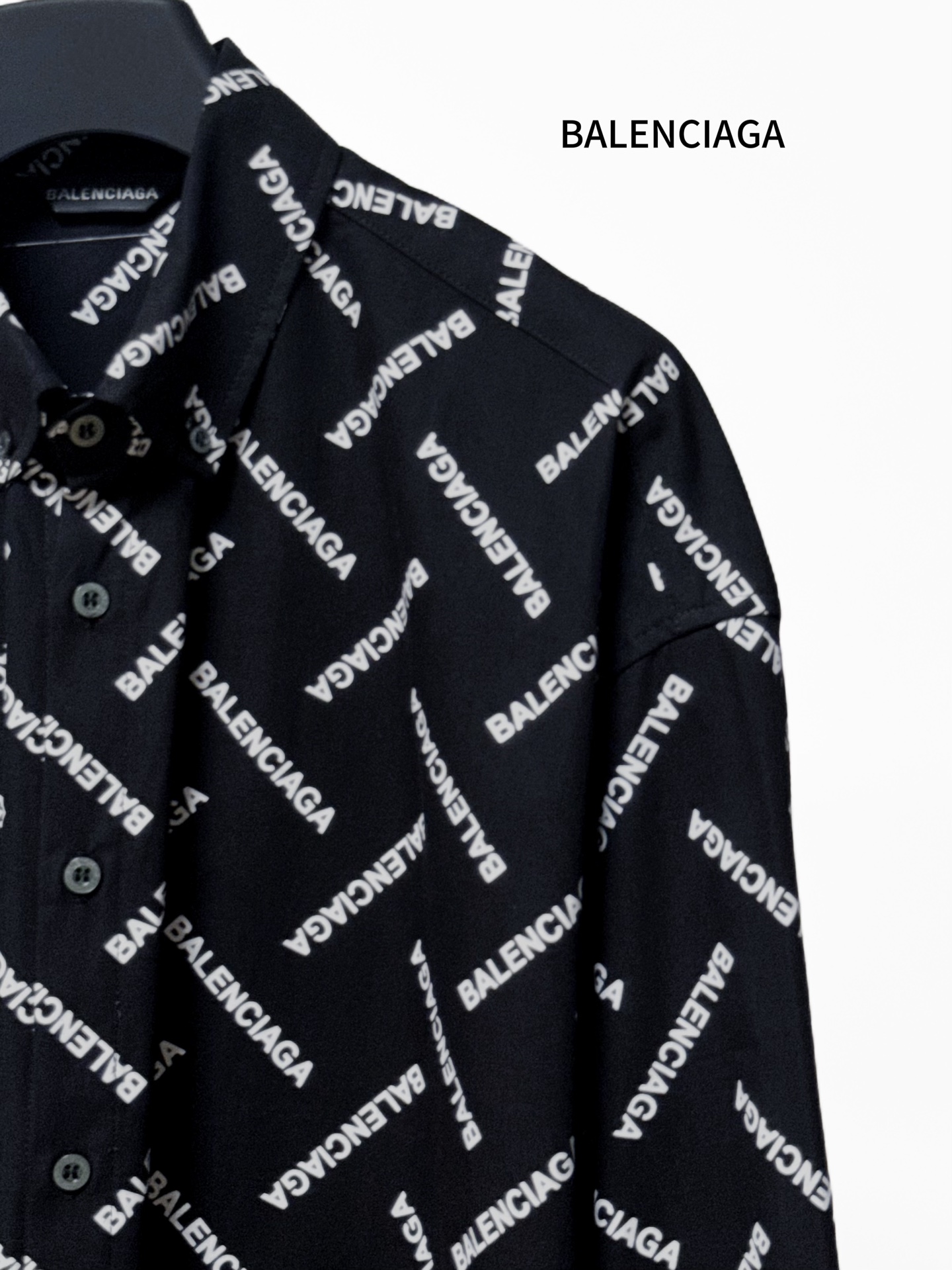 Balenciaga 原單襯衫 男款黑色滿印LOGO長袖寬鬆襯衣| 11 Balenciaga 原單襯衫 男款黑色滿印LOGO長袖寬鬆襯衣