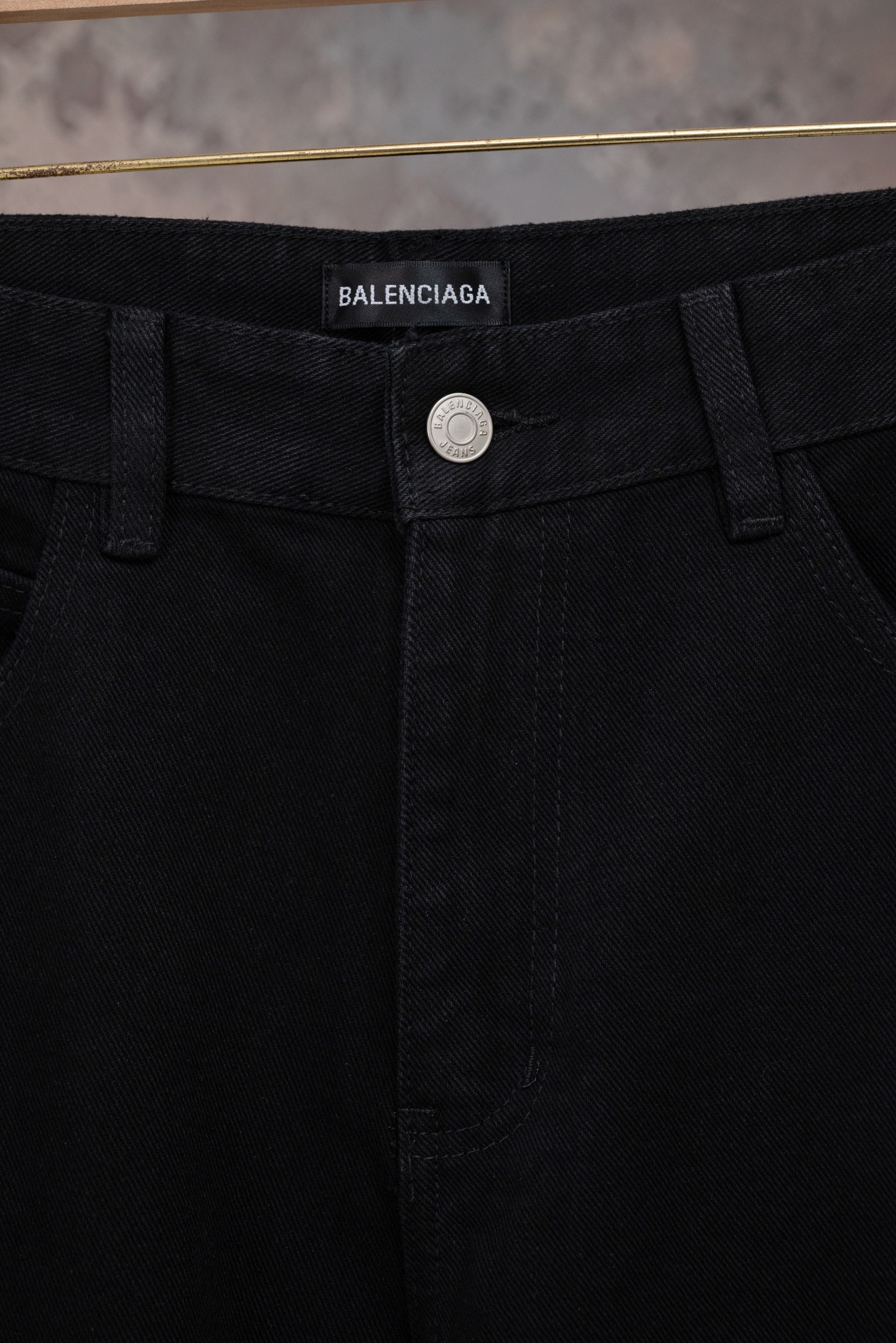Balenciaga原單男士牛仔短褲後口袋圖騰設計個性潮流百搭款