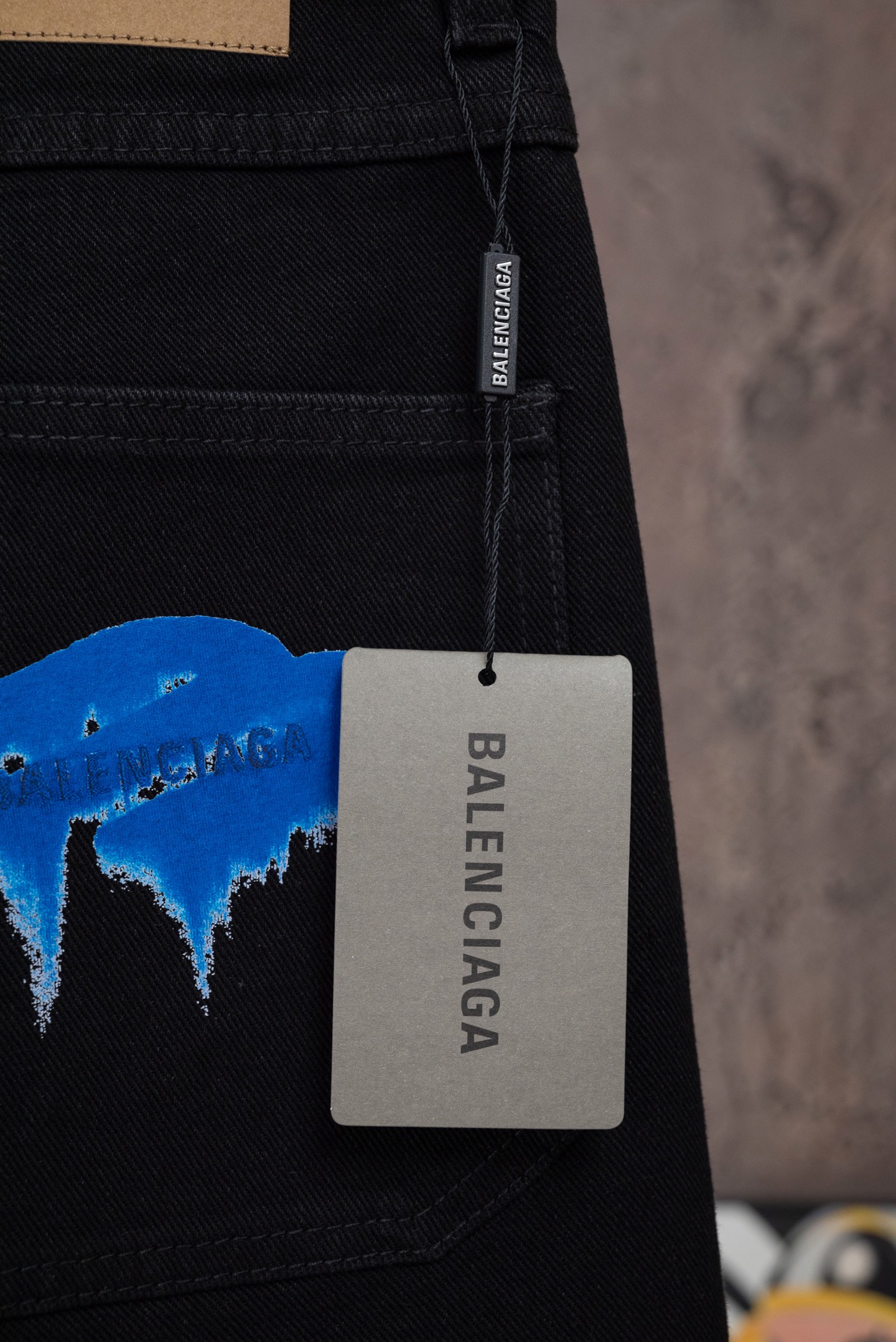 Balenciaga原單男士牛仔短褲後口袋圖騰設計個性潮流百搭款