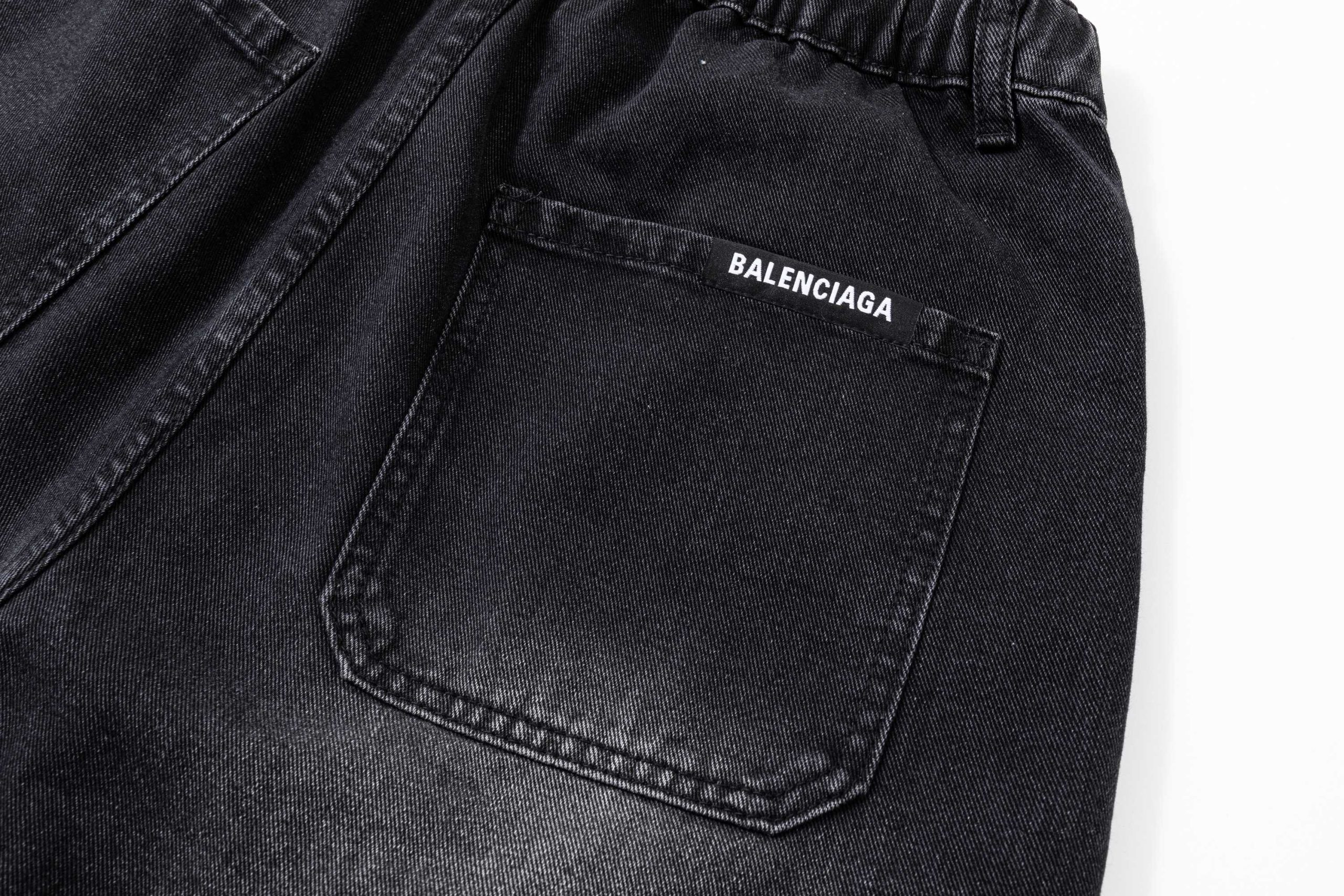 Balenciaga原單男士牛仔短褲抽繩設計工裝風格休閒百搭款| 16 Balenciaga原單男士牛仔短褲抽繩設計工裝風格休閒百搭款