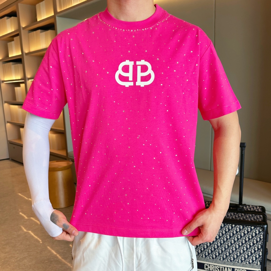 Balenciaga 一比一T恤 男款玫紅滿鑽BB LOGO寬鬆短袖