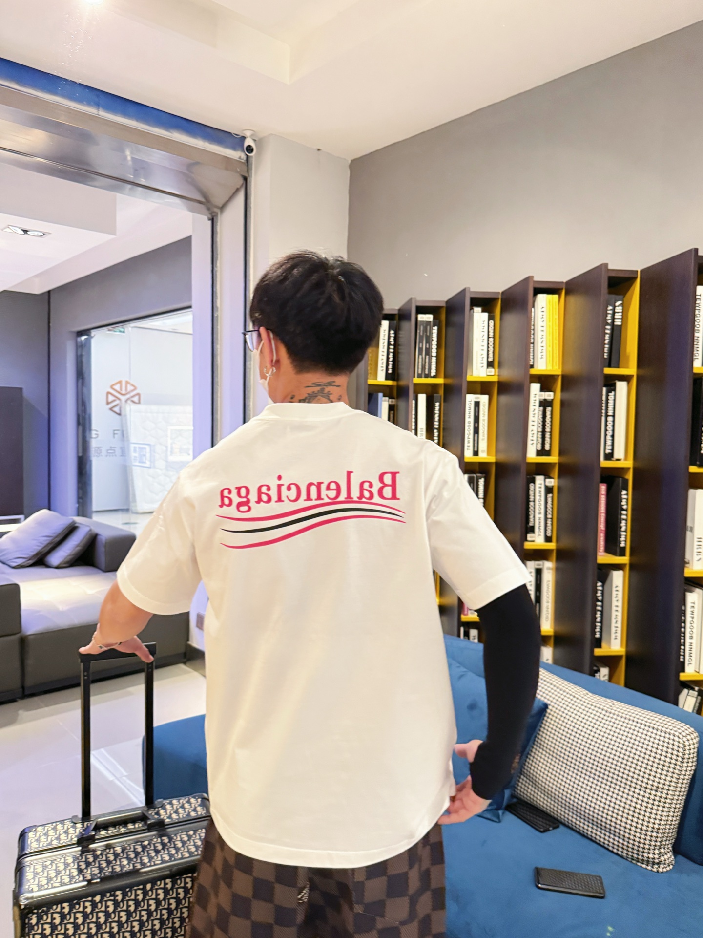Balenciaga A貨T恤 男款白色漸變LOGO寬鬆短袖上衣