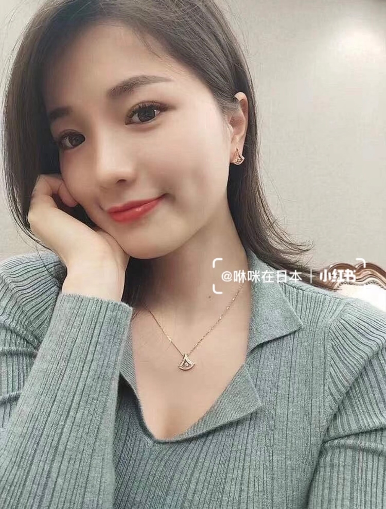 BVLGARI高仿女士項鍊扇形鑲鑽設計玫瑰金氣質款| 8 BVLGARI高仿女士項鍊扇形鑲鑽設計玫瑰金氣質款