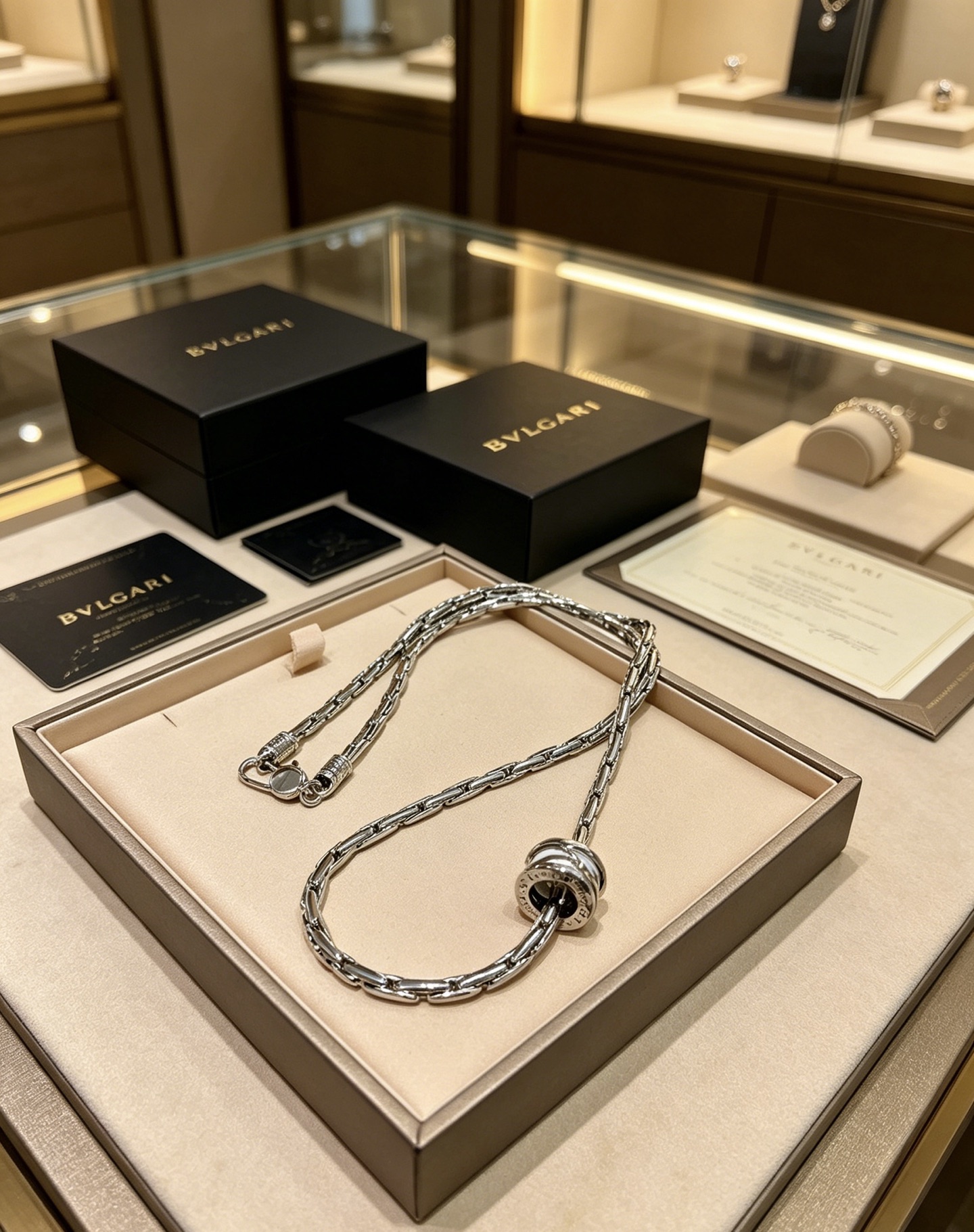 BVLGARI 高仿 陶瓷圓環項鍊 金屬鏈條設計 經典款| 11 BVLGARI 高仿 陶瓷圓環項鍊 金屬鏈條設計 經典款