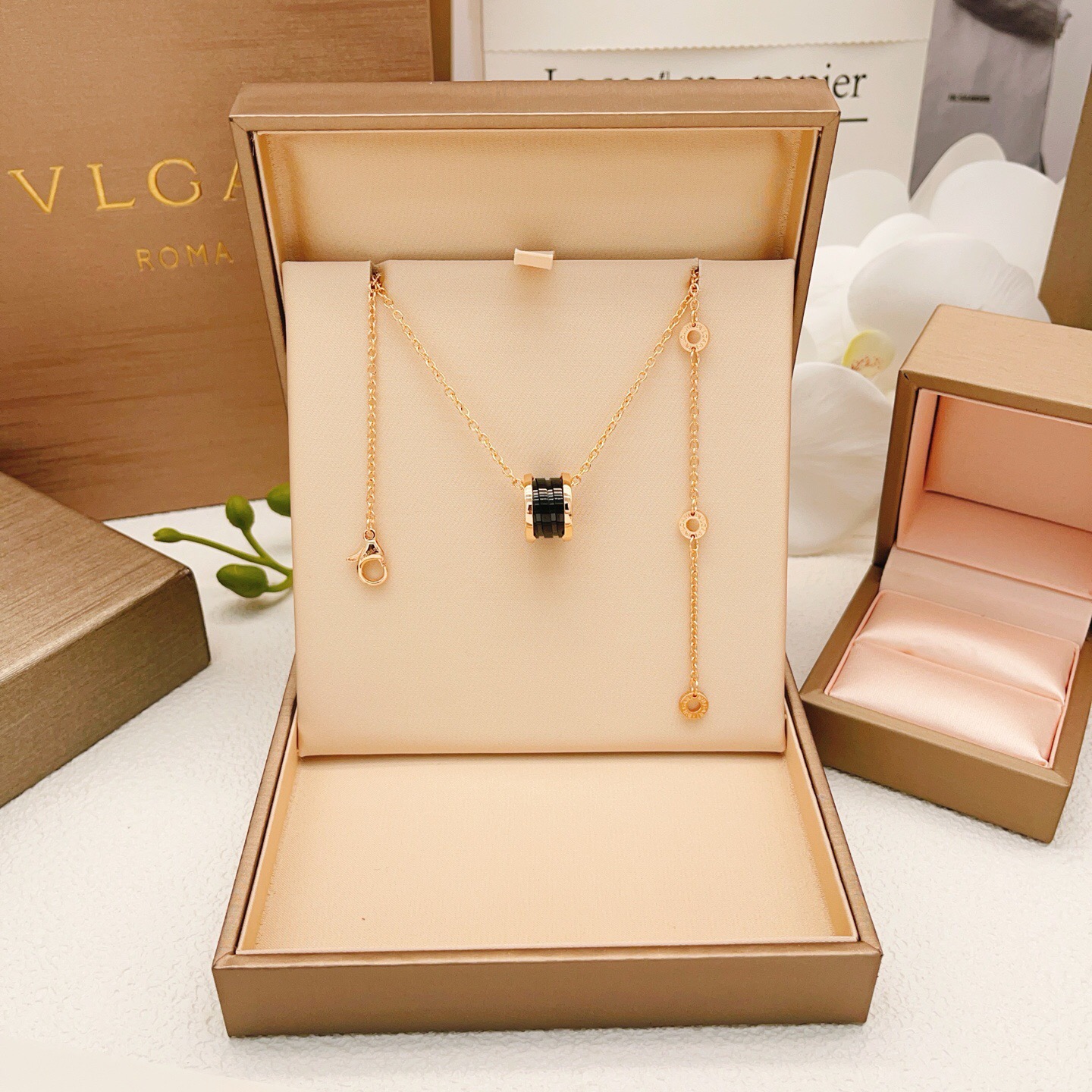BVLGARI 高仿 黑色陶瓷圓環項鍊 鏈條設計 經典款| 13 BVLGARI 高仿 黑色陶瓷圓環項鍊 鏈條設計 經典款