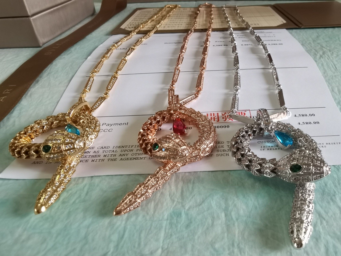 BVLGARI 蛇形纏繞項鏈 滿鑽彩寶設計長款時尚鎖骨鏈