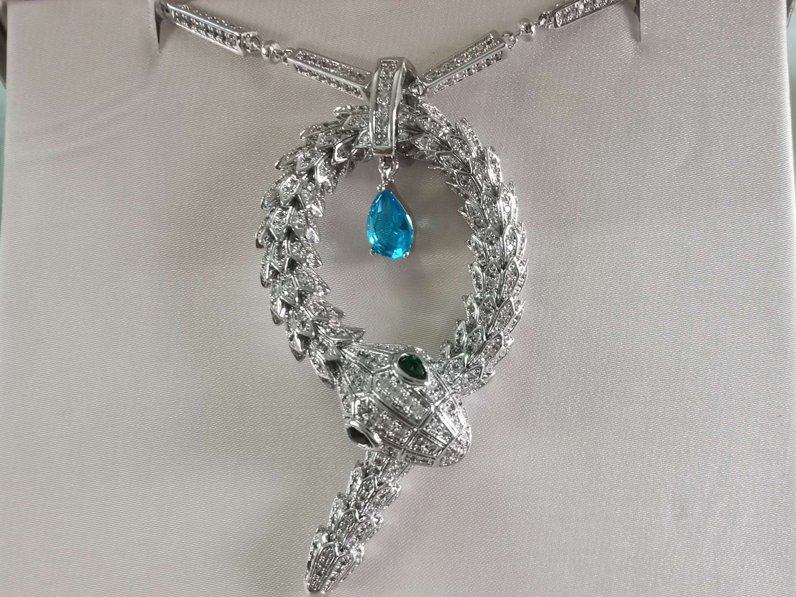 BVLGARI 蛇形纏繞項鏈 滿鑽彩寶設計長款時尚鎖骨鏈| 7 BVLGARI 蛇形纏繞項鏈 滿鑽彩寶設計長款時尚鎖骨鏈