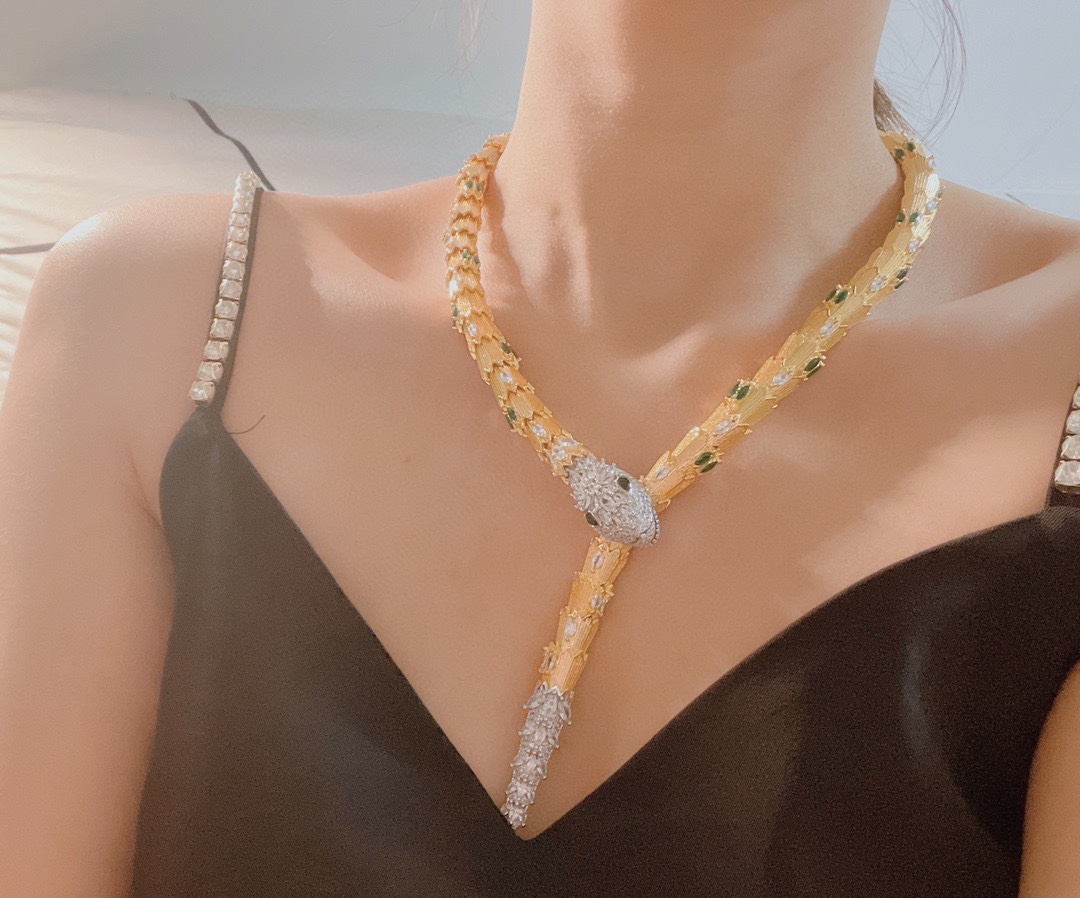 BVLGARI一比一蛇形項鍊女士黃金鑲鑽設計高級氣質款| 7 BVLGARI一比一蛇形項鍊女士黃金鑲鑽設計高級氣質款