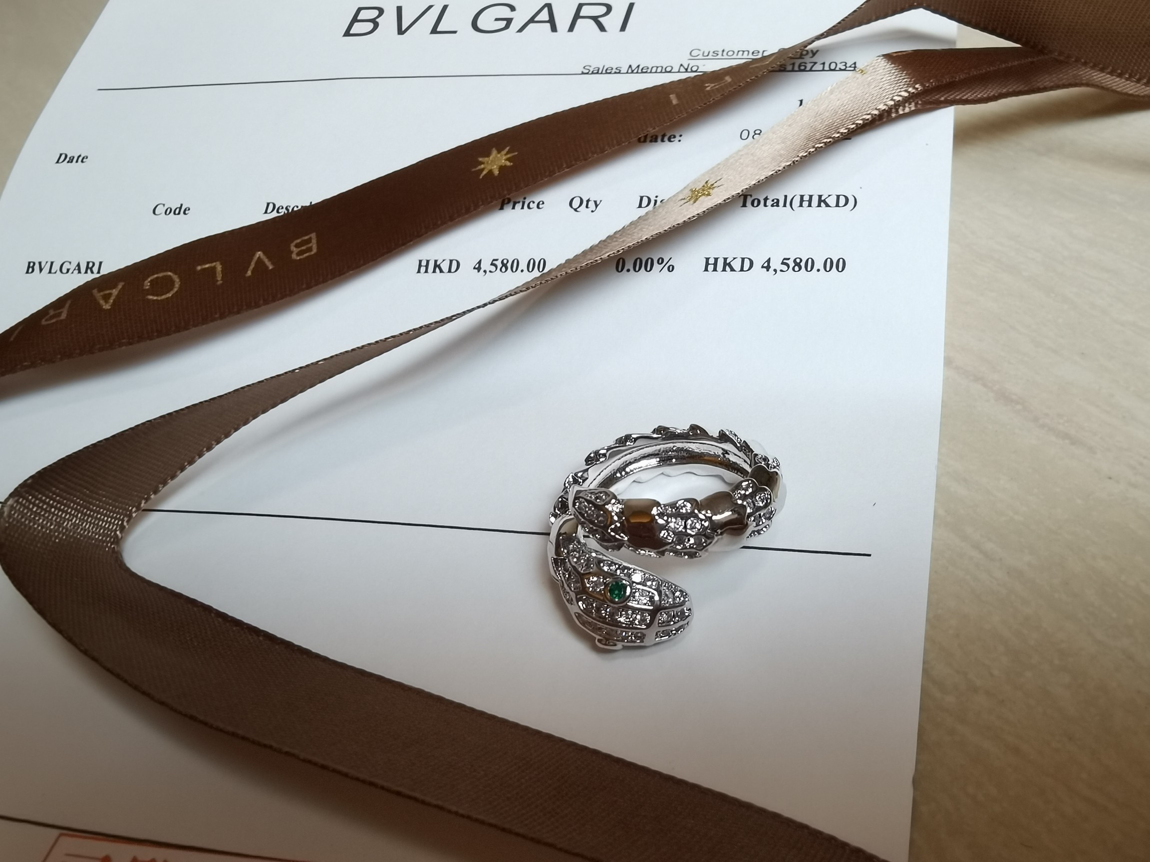 BVLGARI高仿蛇形戒指女士綠寶石點綴鑲鑽設計時尚百搭款| 11 BVLGARI高仿蛇形戒指女士綠寶石點綴鑲鑽設計時尚百搭款