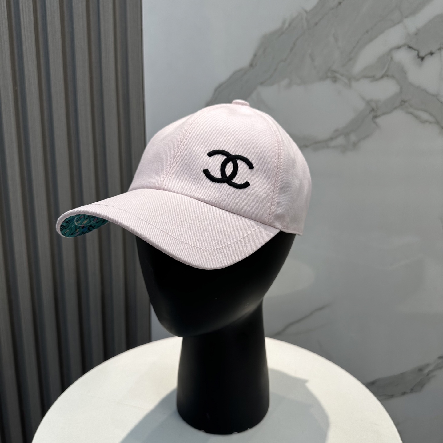 Chanel一比一棒球帽女款粉色簡約刺繡Logo休閒百搭款