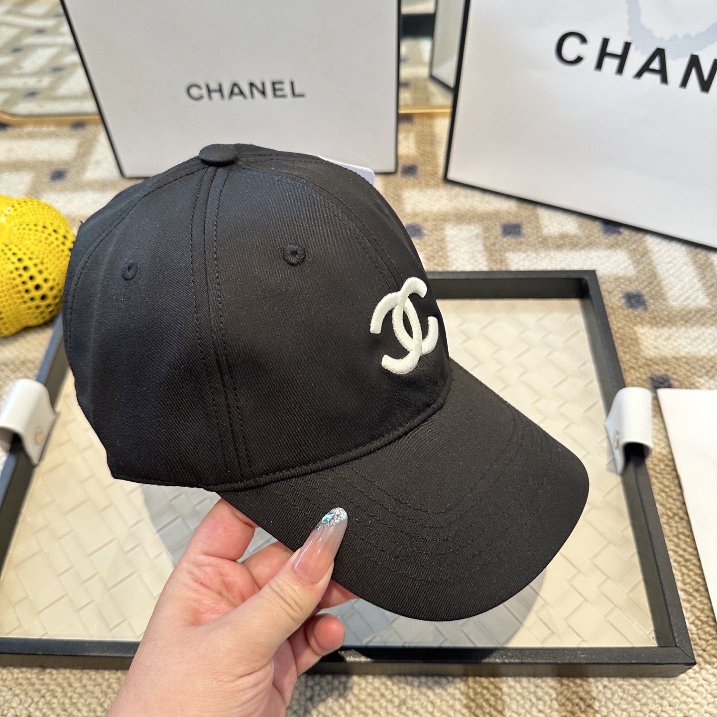 Chanel高仿棒球帽男女款黑色經典雙C刺繡百搭潮流款| 8 Chanel高仿棒球帽男女款黑色經典雙C刺繡百搭潮流款