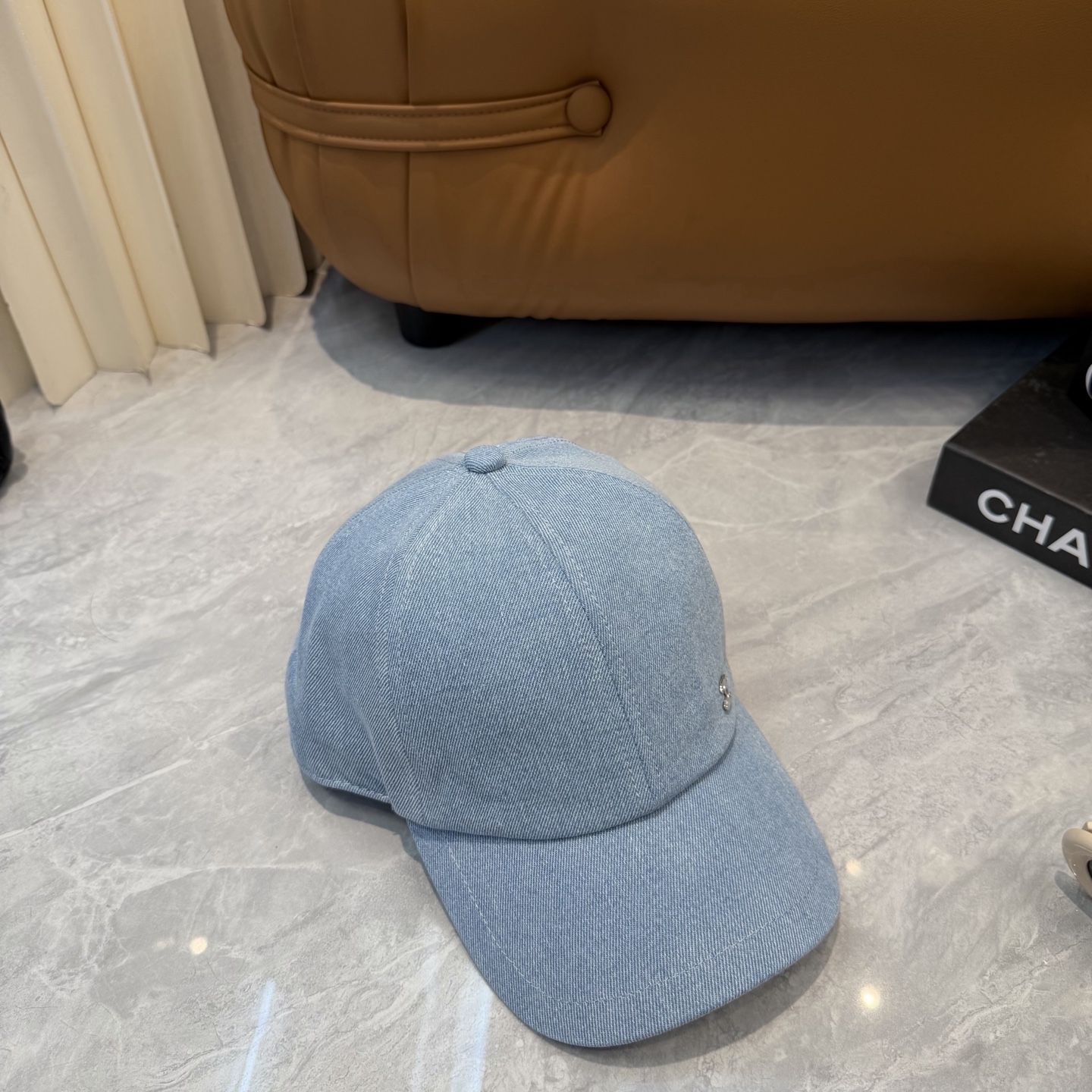 Chanel一比一棒球帽男女款淺藍極簡刺繡Logo休閒百搭款| 9 Chanel一比一棒球帽男女款淺藍極簡刺繡Logo休閒百搭款