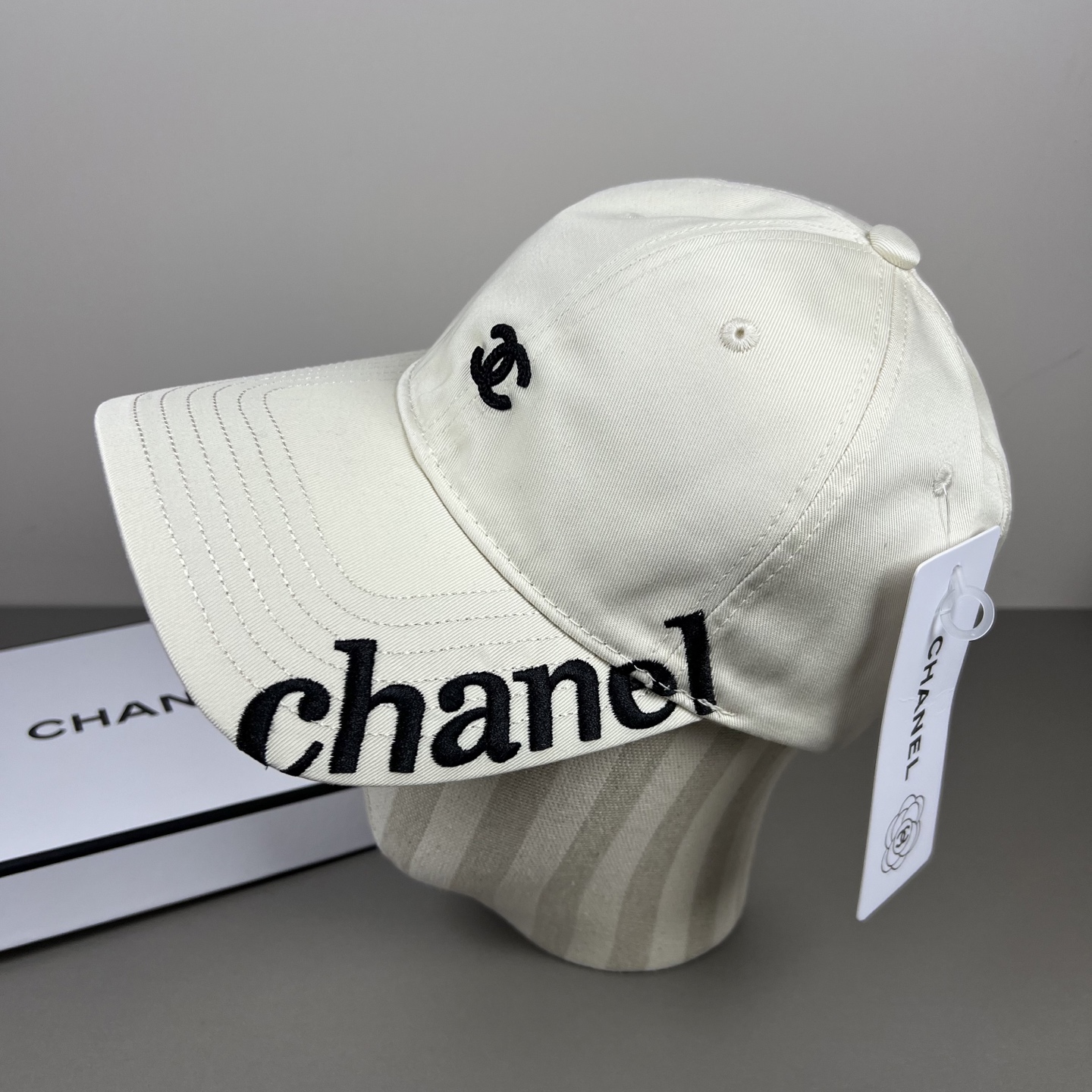 ChanelA貨棒球帽男女款字母Logo設計潮流百搭多色款| 6 ChanelA貨棒球帽男女款字母Logo設計潮流百搭多色款