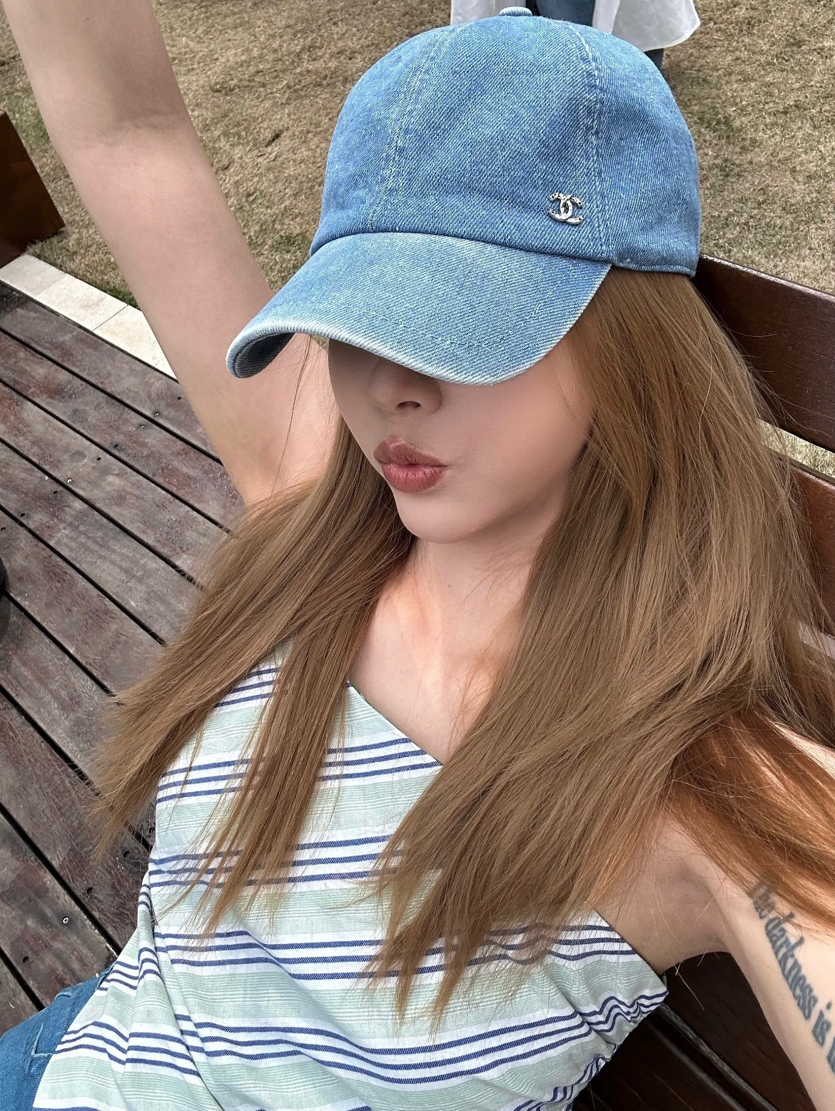 ChanelA貨棒球帽女款淺藍丹寧小Logo設計清新百搭款