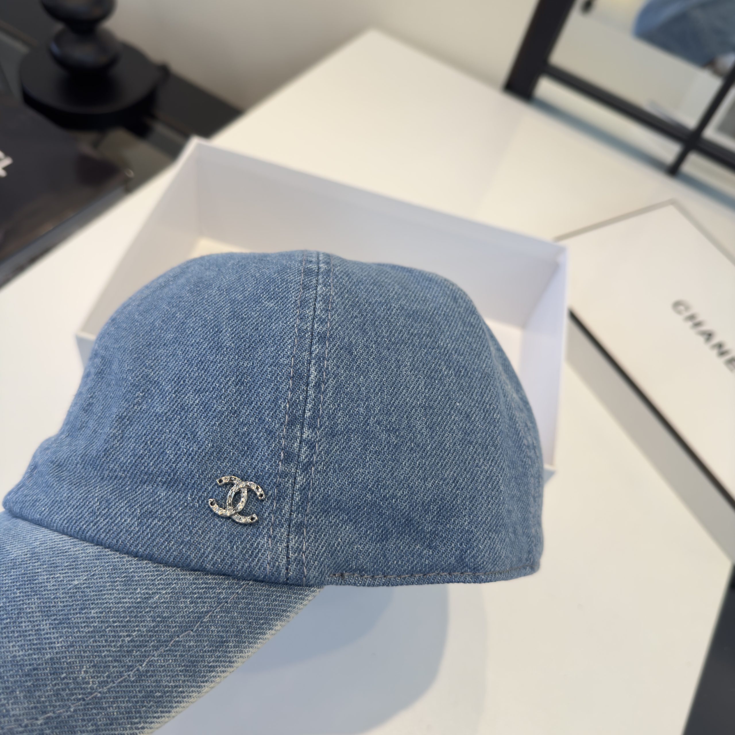 ChanelA貨棒球帽女款淺藍丹寧小Logo設計清新百搭款