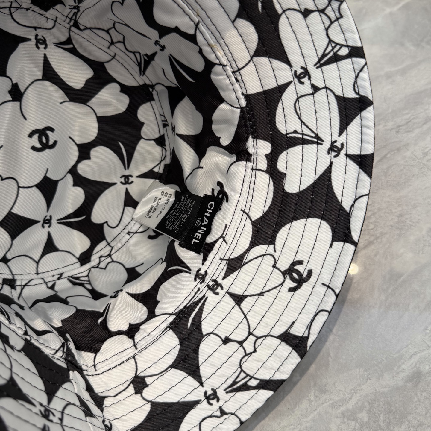 Chanel高仿漁夫帽男女款深灰牛仔風刺繡Logo百搭款| 9 Chanel高仿漁夫帽男女款深灰牛仔風刺繡Logo百搭款