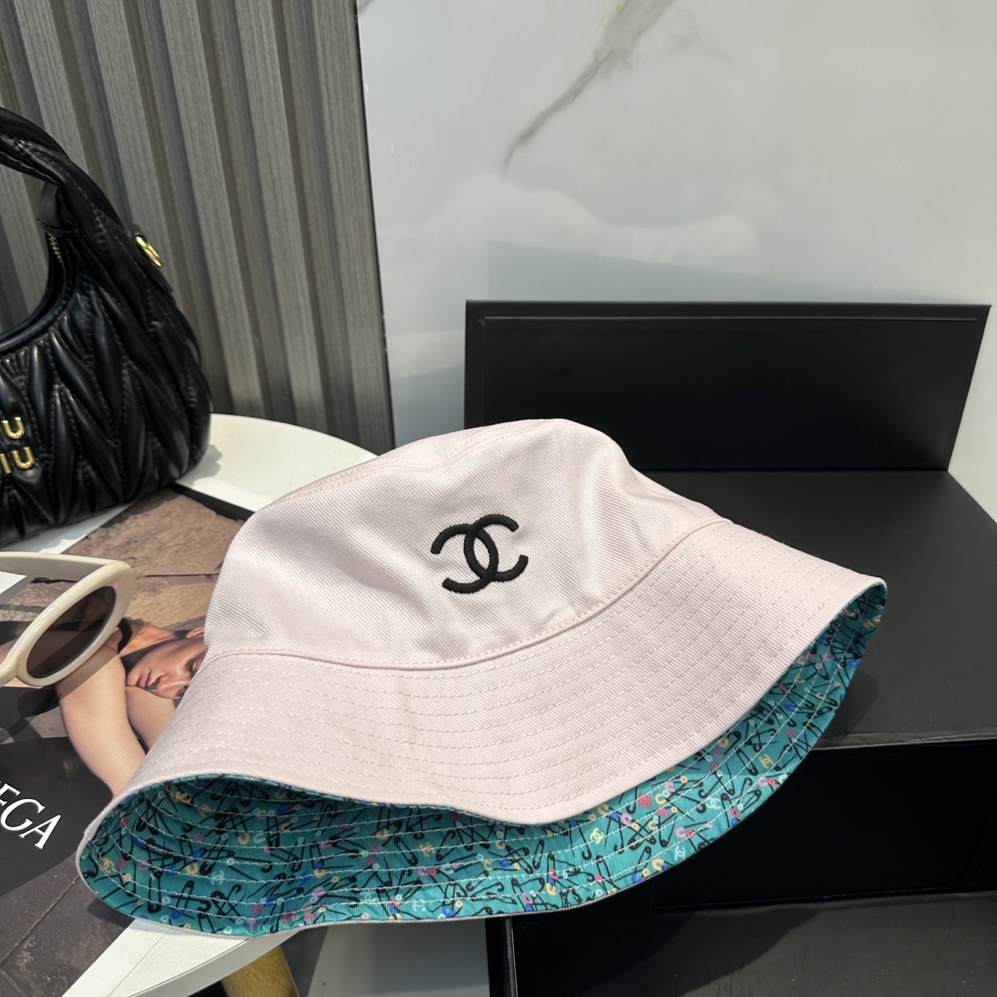 ChanelA貨漁夫帽男女款米白經典刺繡Logo簡約百搭款| 8 ChanelA貨漁夫帽男女款米白經典刺繡Logo簡約百搭款