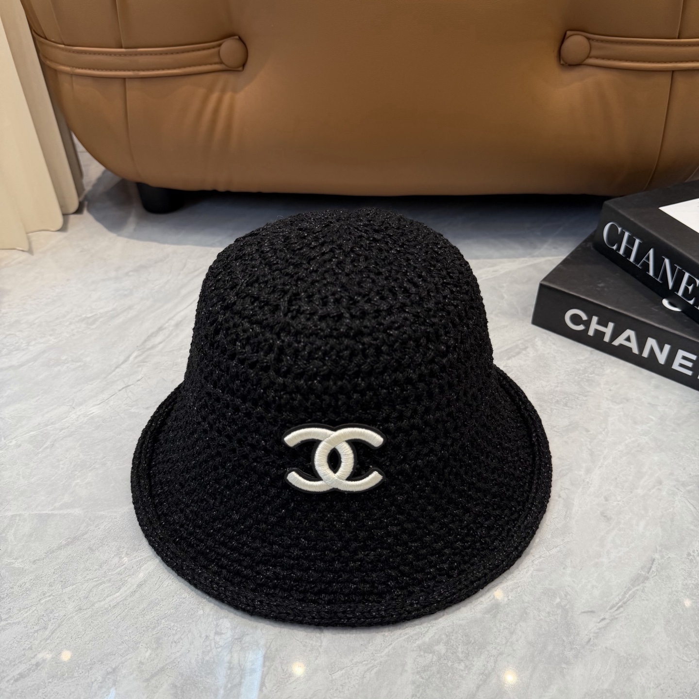Chanel原單漁夫帽女款黑色粗織設計立體雙C時尚百搭款| 11 Chanel原單漁夫帽女款黑色粗織設計立體雙C時尚百搭款