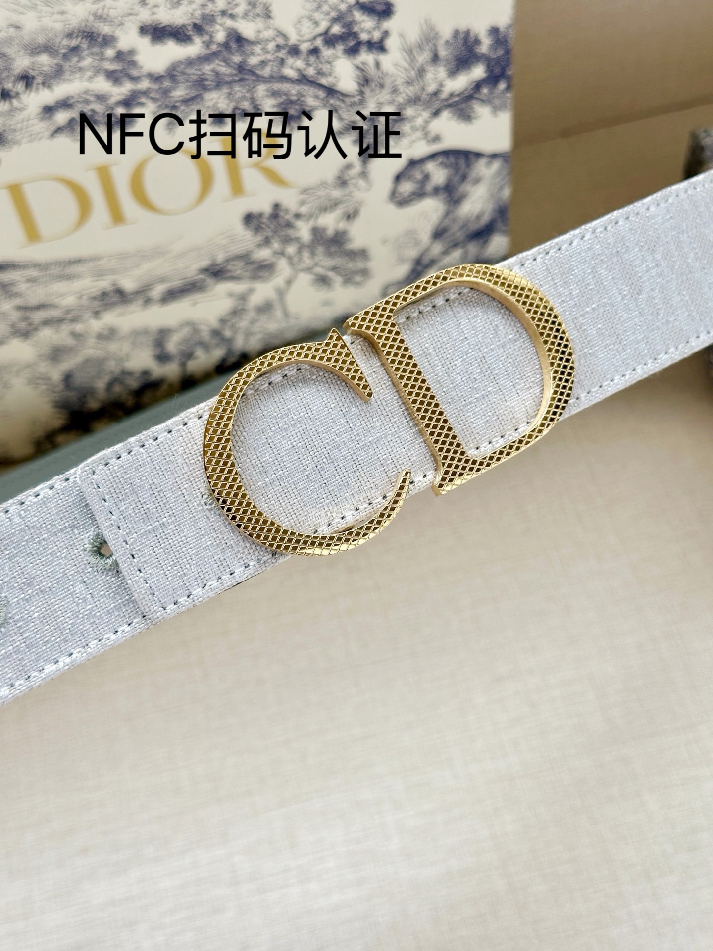 Dior一比一女士CD扣老花皮帶灰色優雅百搭氣質款輕奢通勤設計