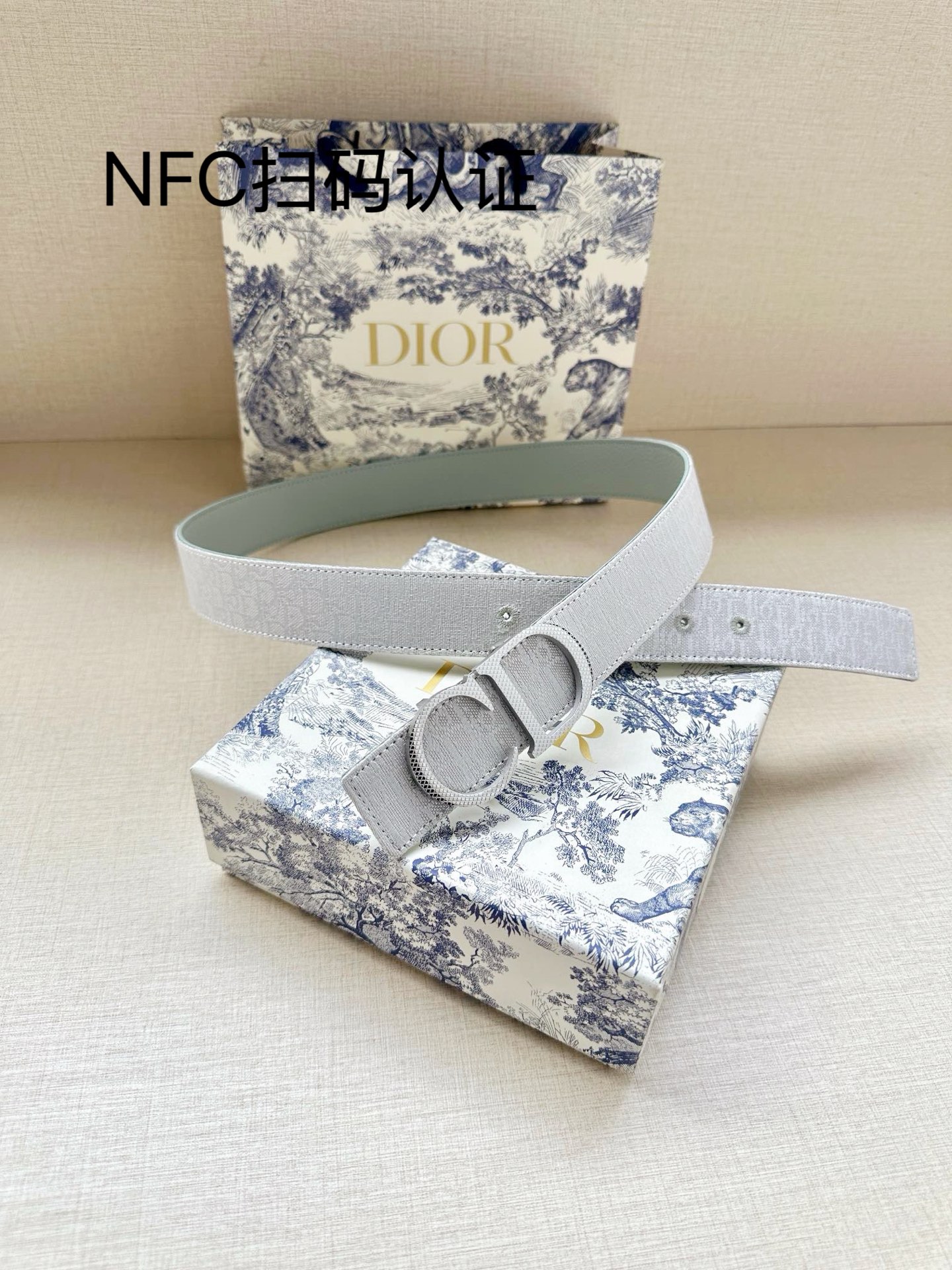 Dior一比一女士CD扣老花皮帶灰色優雅百搭氣質款輕奢通勤設計