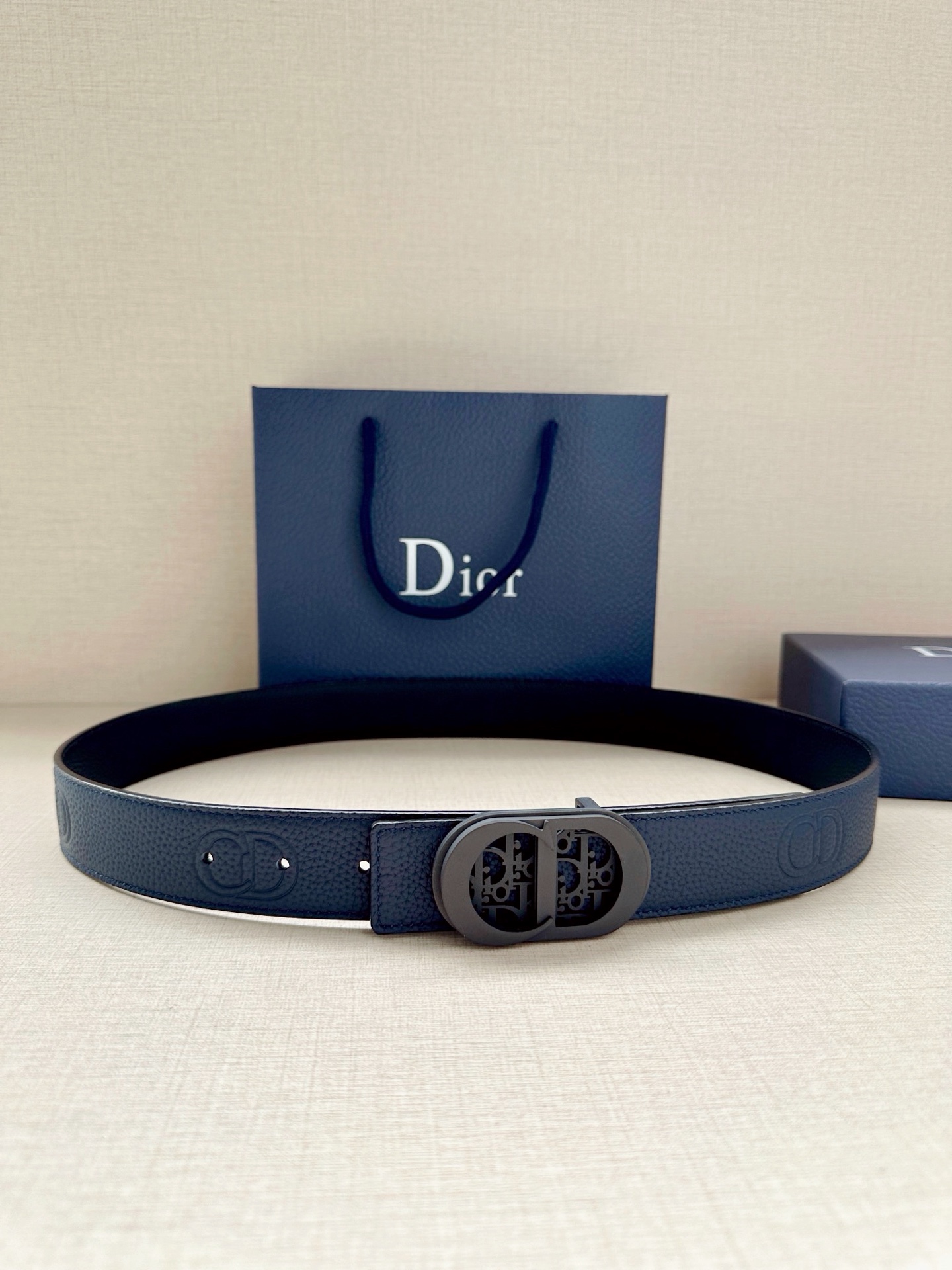 Dior高仿男女款CD扣深藍牛皮皮帶時尚百搭通勤休閒質感設計款