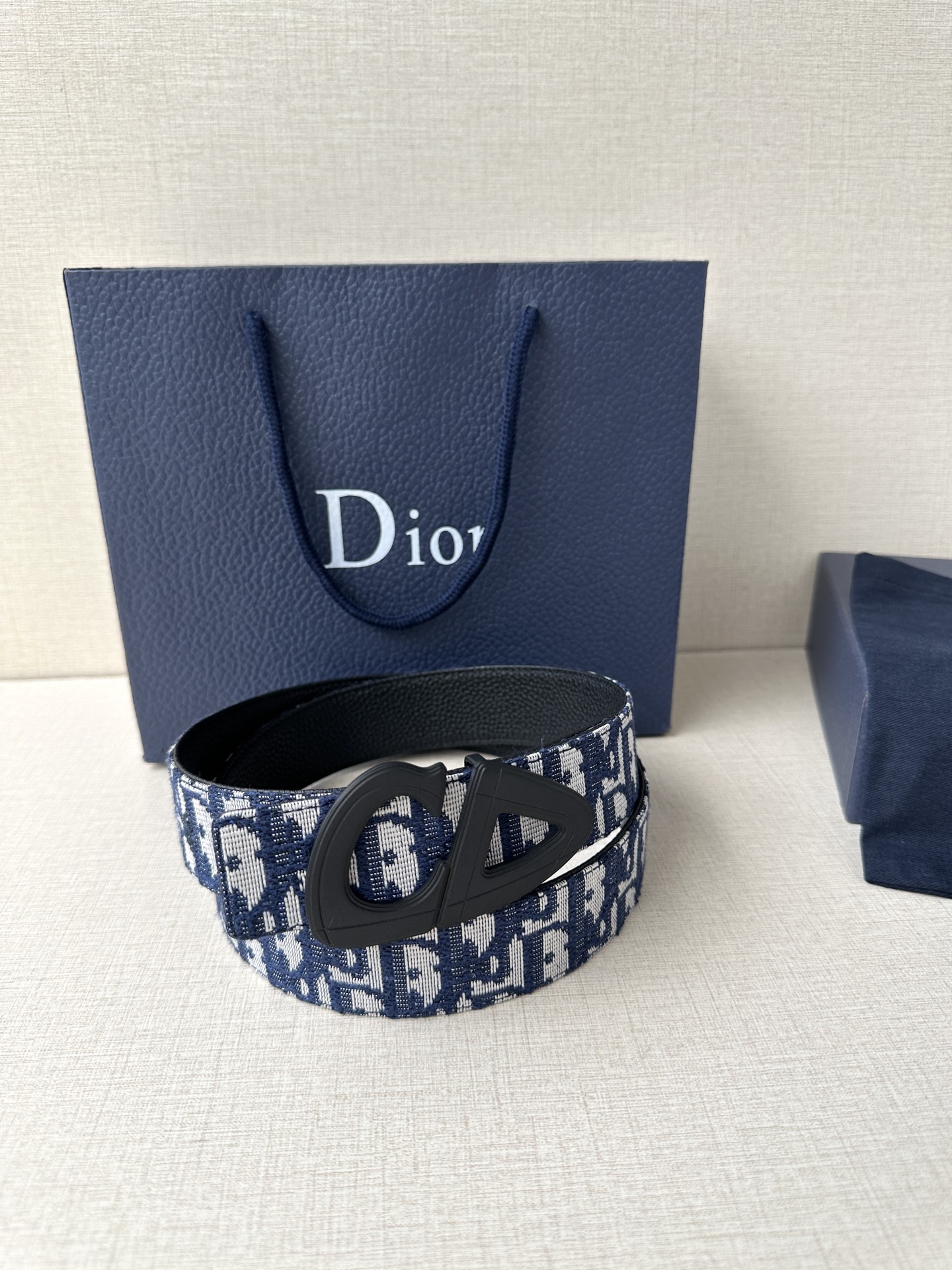 Dior高仿男女款CD滿版黑灰老花皮帶個性潮流百搭時尚設計款