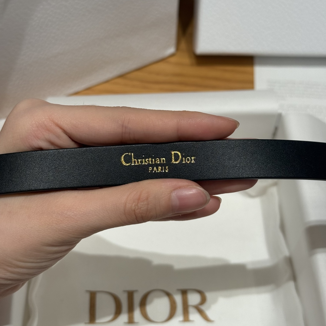 Dior高仿男女款CD藍白老花皮帶金扣設計時尚百搭高級感款| 9 Dior高仿男女款CD藍白老花皮帶金扣設計時尚百搭高級感款