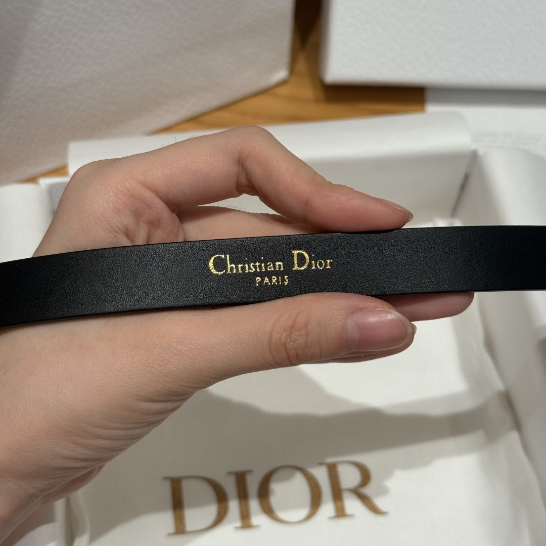 Dior一比一男女款CD滿版黑灰老花皮帶霧面扣頭潮流百搭個性設計款| 8 Dior一比一男女款CD滿版黑灰老花皮帶霧面扣頭潮流百搭個性設計款