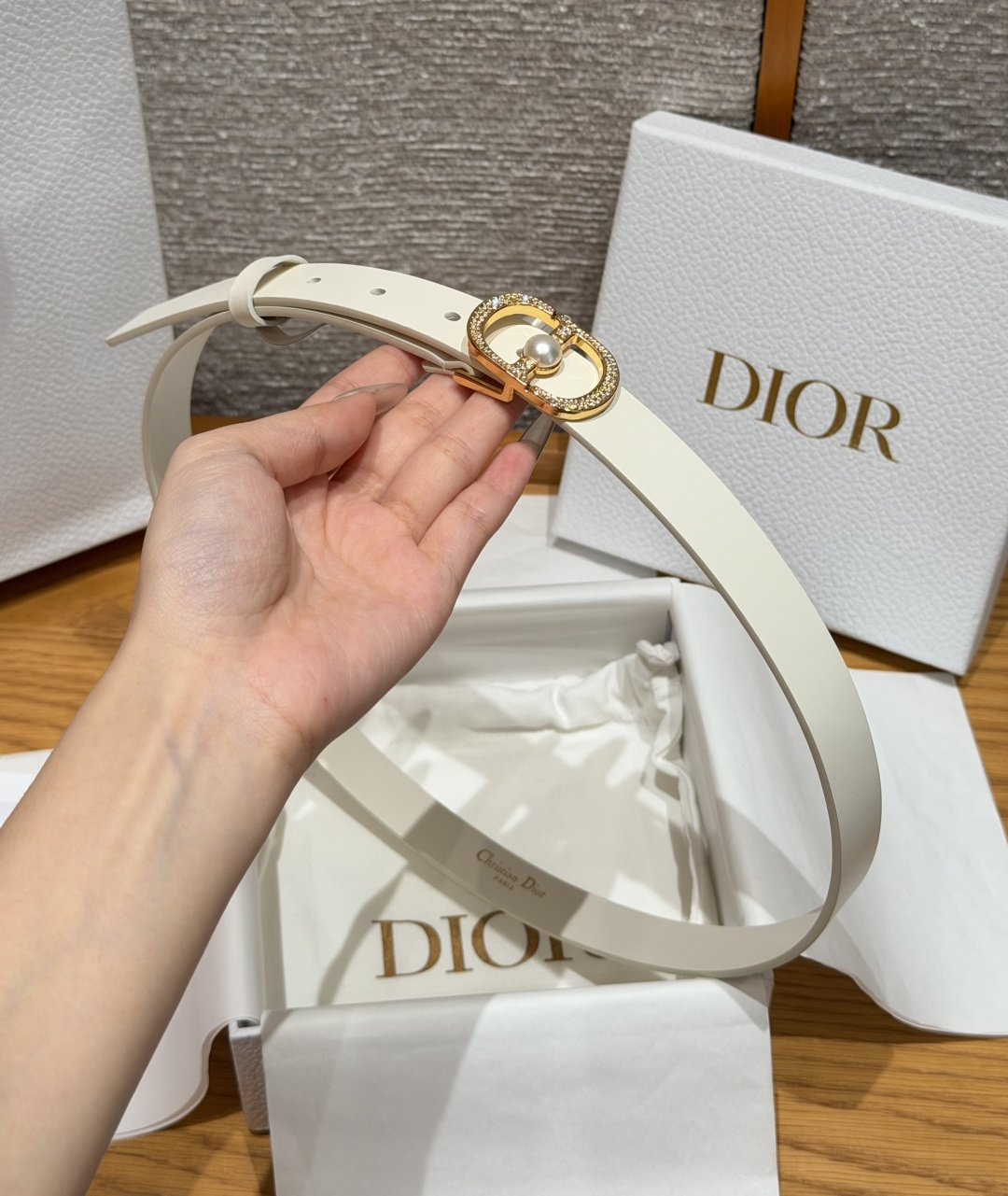 DiorA貨男女款CD藍白老花帆布皮帶黑扣設計休閒百搭時尚款| 13 DiorA貨男女款CD藍白老花帆布皮帶黑扣設計休閒百搭時尚款