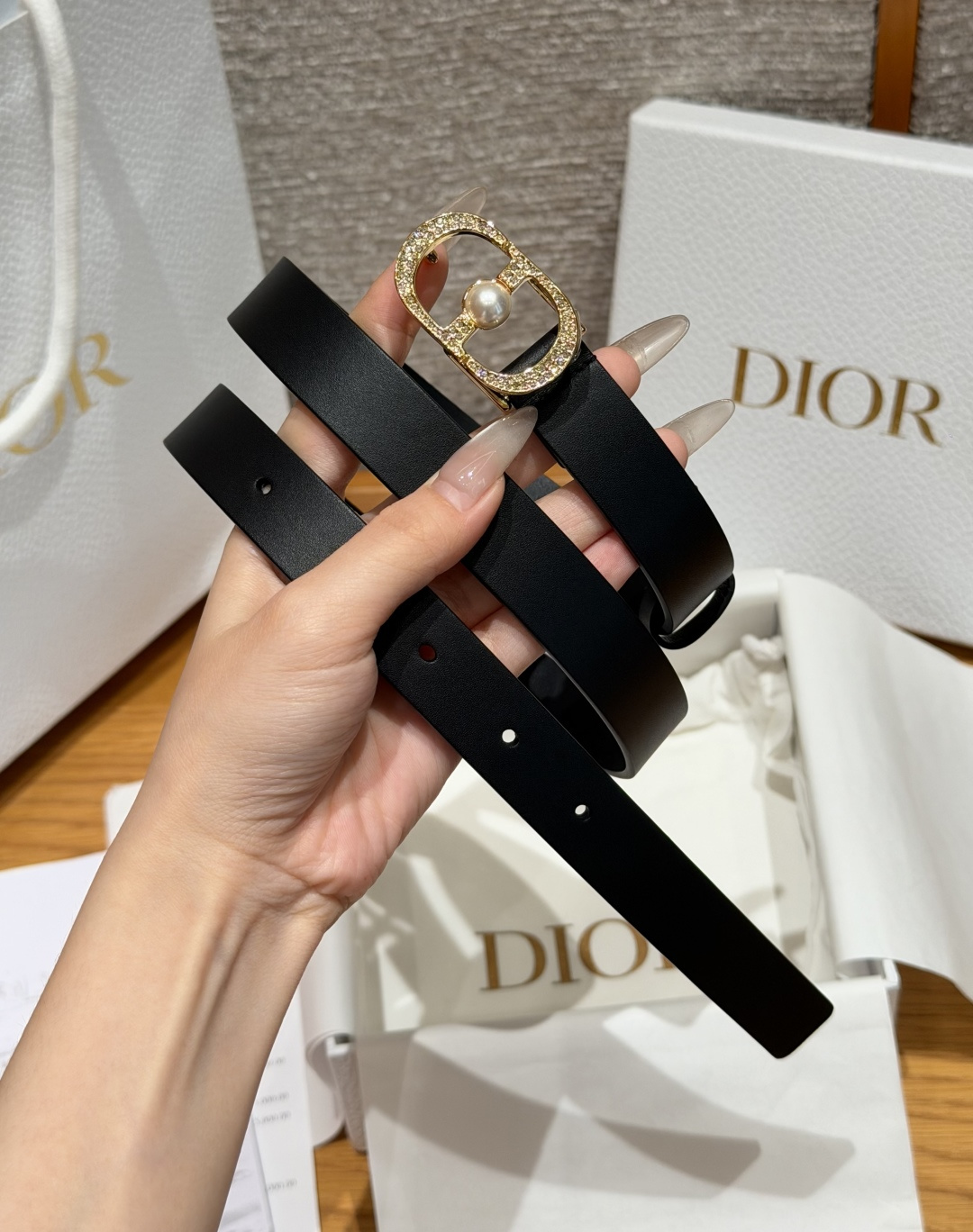 Dior原單女士CD珍珠鑲嵌皮帶黑色優雅氣質百搭輕奢設計款| 14 Dior原單女士CD珍珠鑲嵌皮帶黑色優雅氣質百搭輕奢設計款
