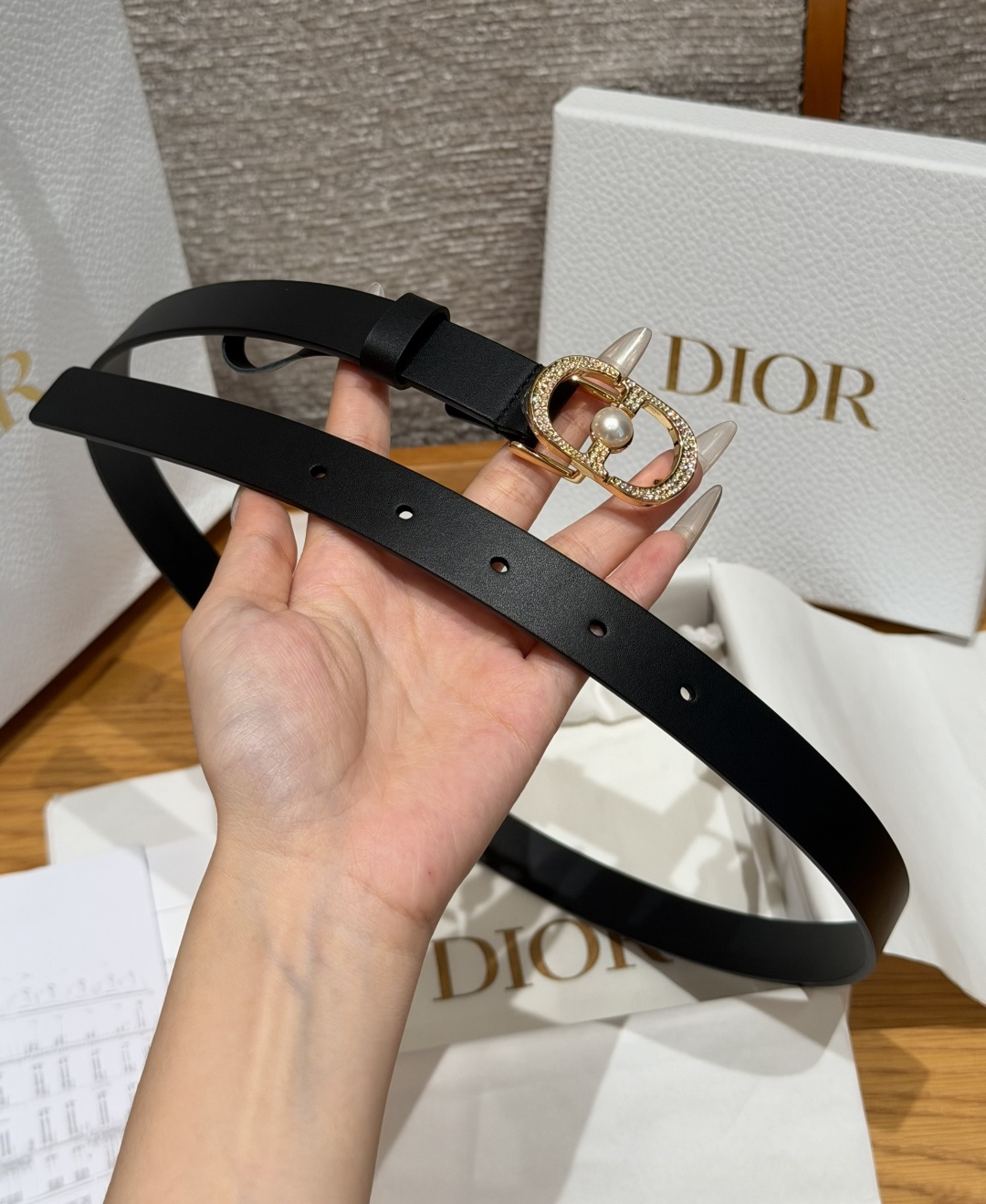 Dior原單女士CD珍珠鑲嵌皮帶黑色優雅氣質百搭輕奢設計款| 12 Dior原單女士CD珍珠鑲嵌皮帶黑色優雅氣質百搭輕奢設計款
